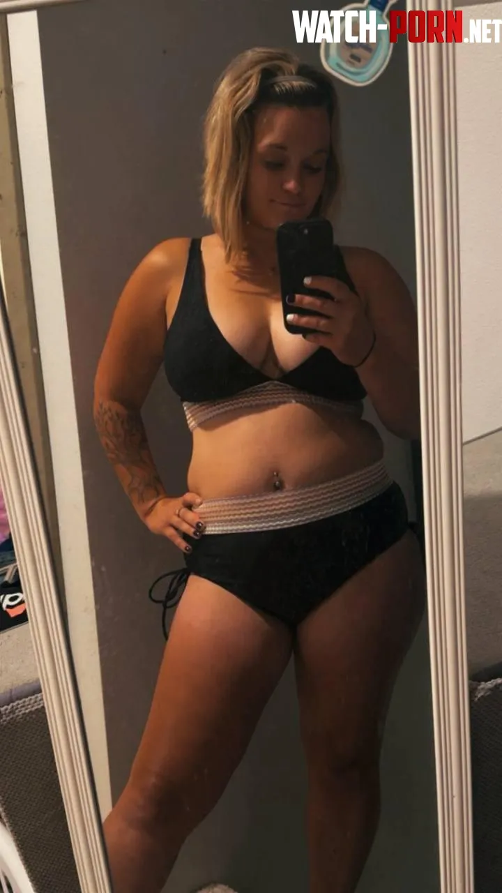 anyone down to fck now?? 🙈 by MissTaylorLaurenxo