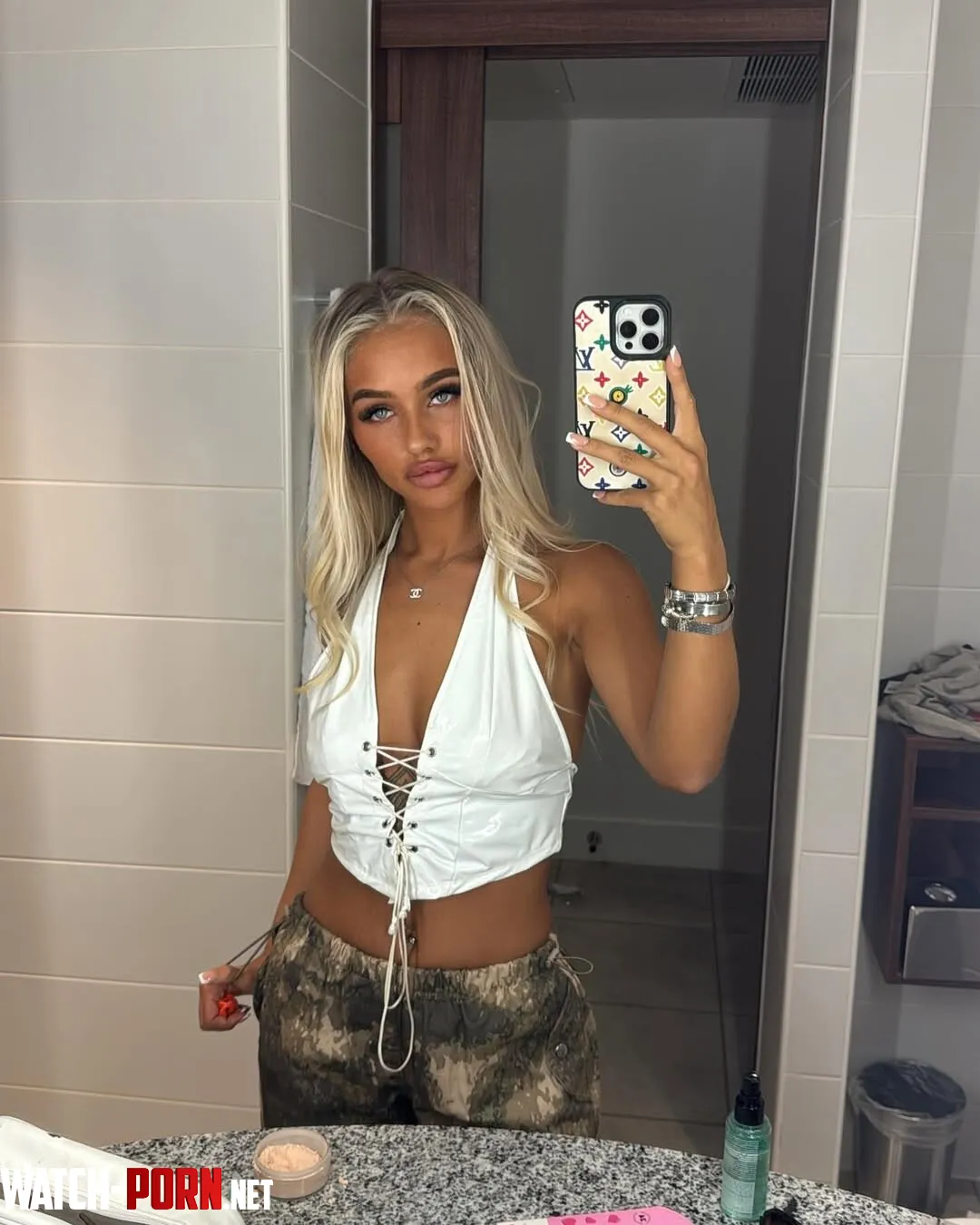 i love my white tops by SpoiledSuccubae