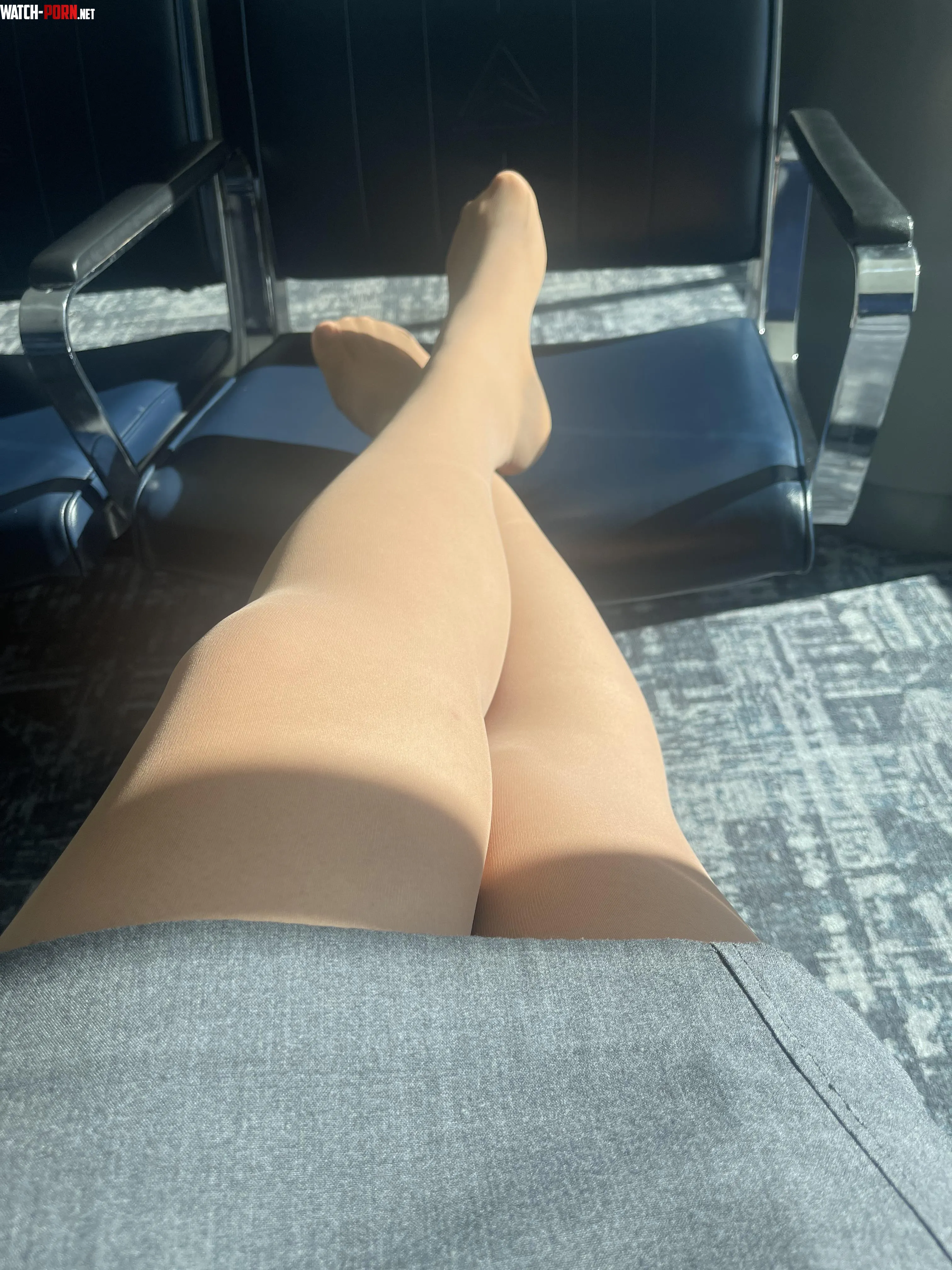 Elegance starts at the legs. Pantyhose required by airjen21
