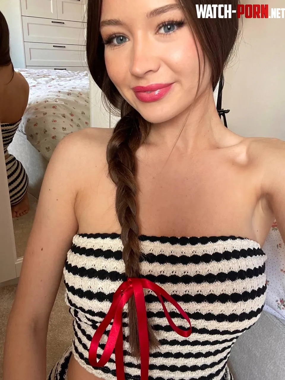 what do you think about my croptop by Sluty02Babe