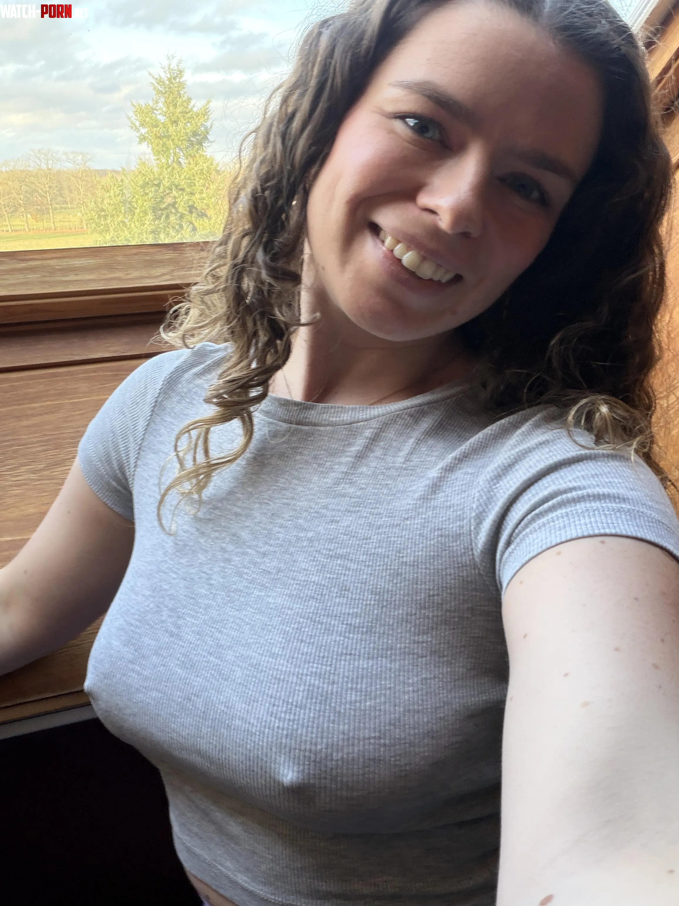 some shirts are cute without a bra by sunnylinabae