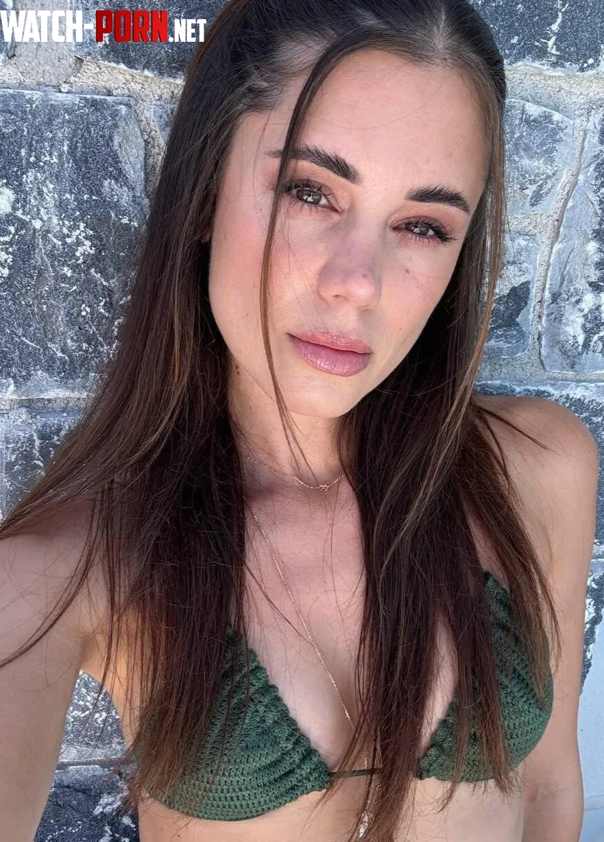 amazing beauty by catzy007