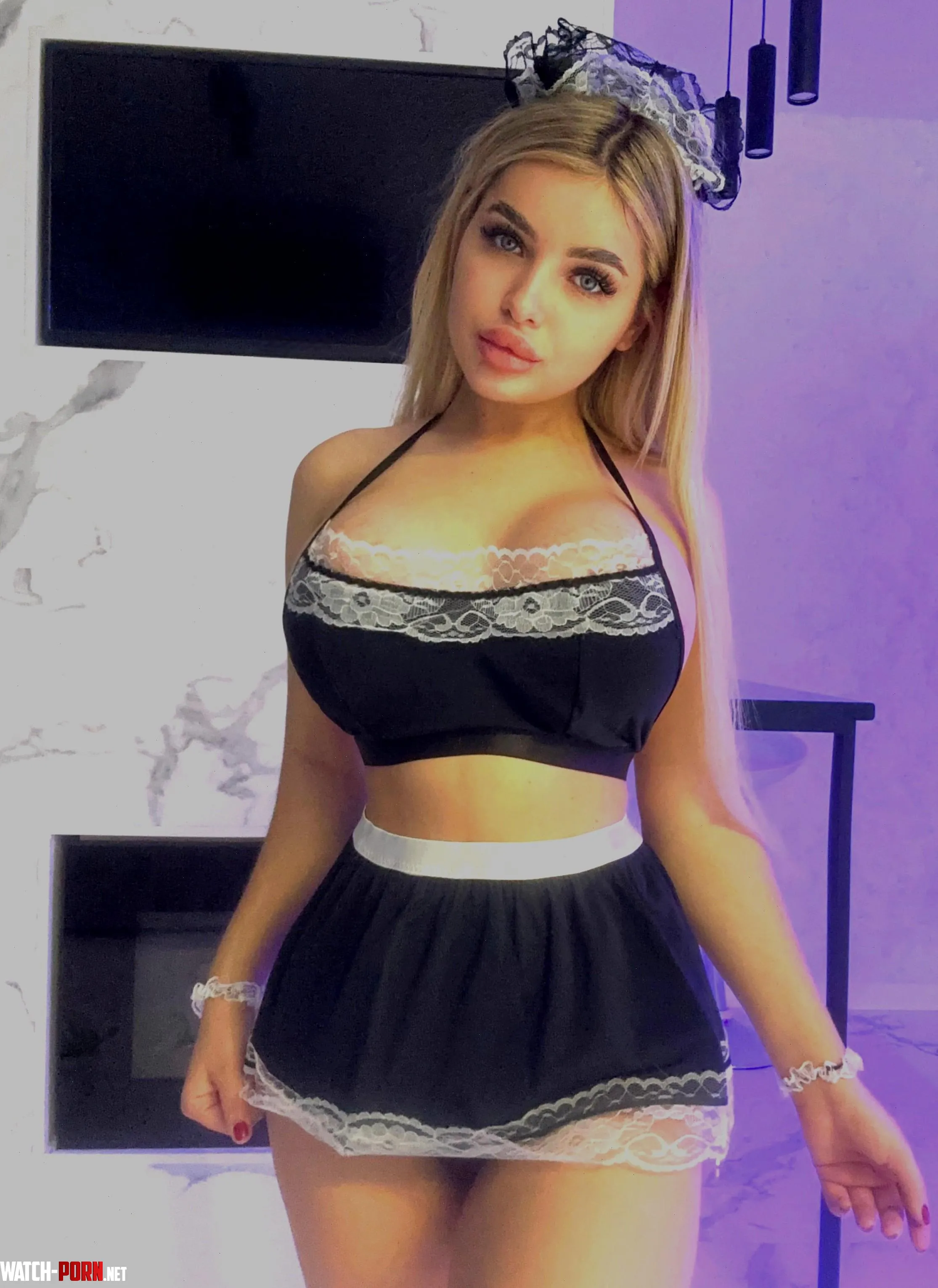 This sexy maid wanna ride u on top by SeguraSheila977
