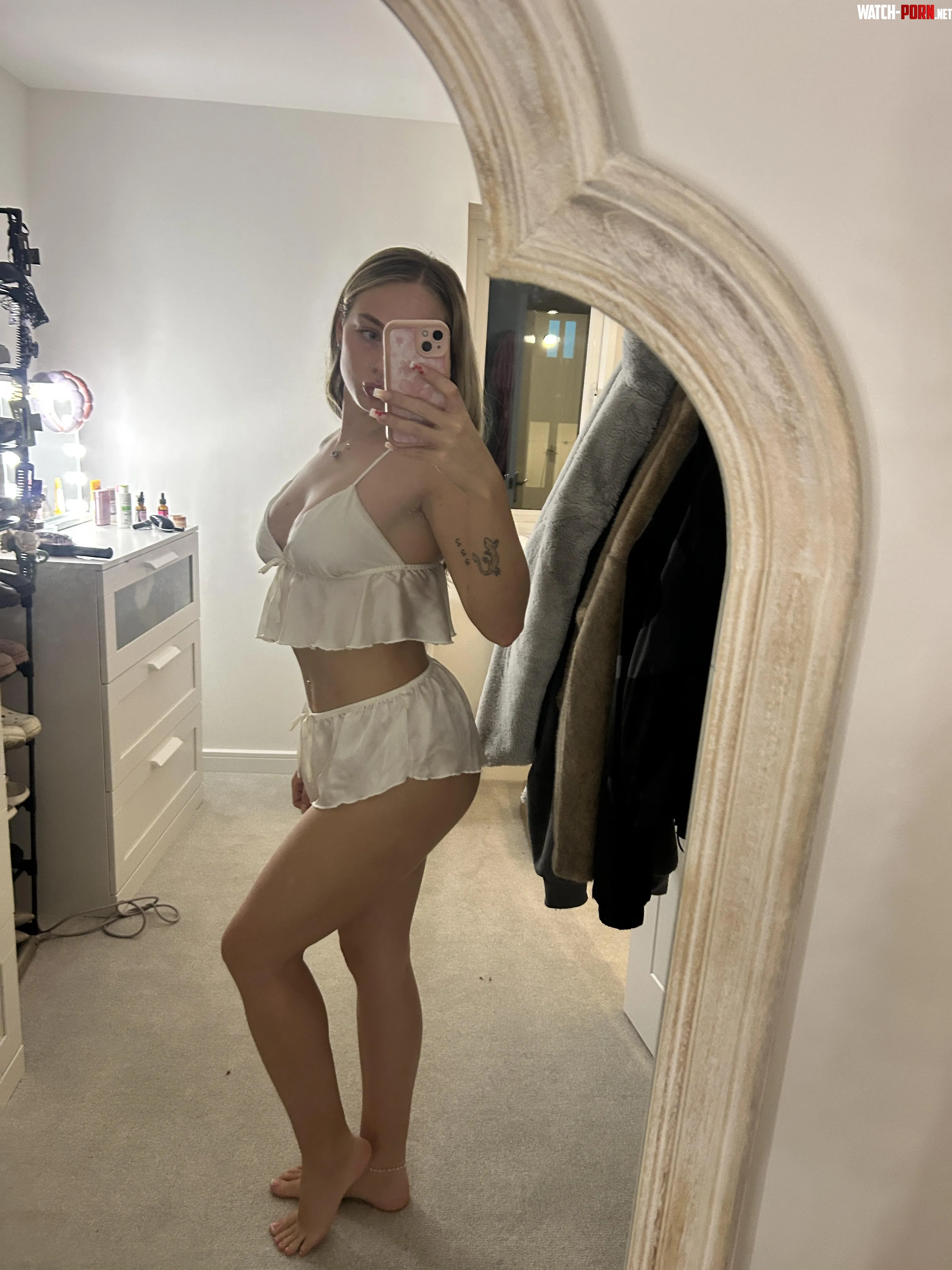 wld i get your attention in public by luckytuesday07