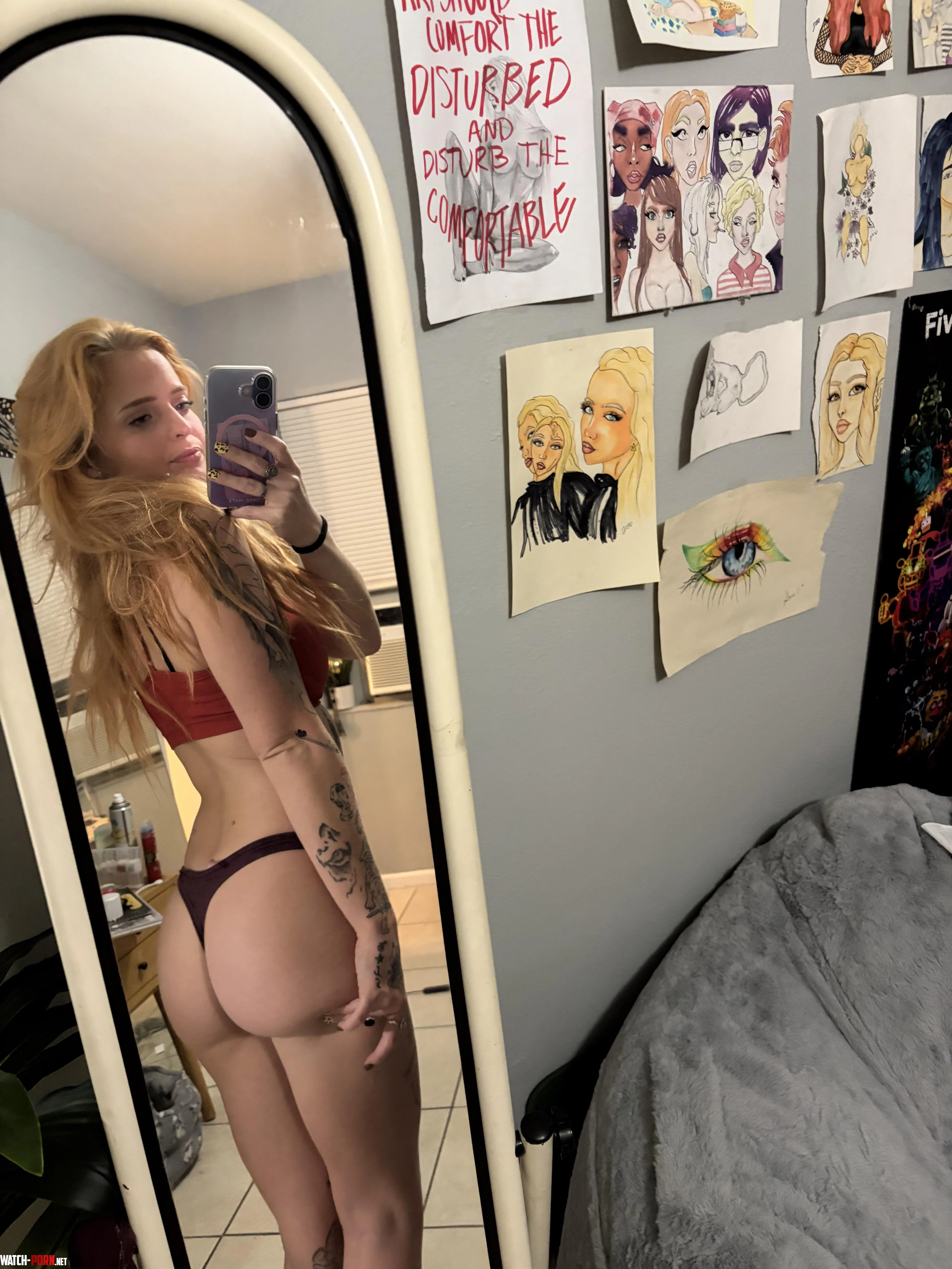 Nothing better than a booty mirror selfie by ivyrosebae