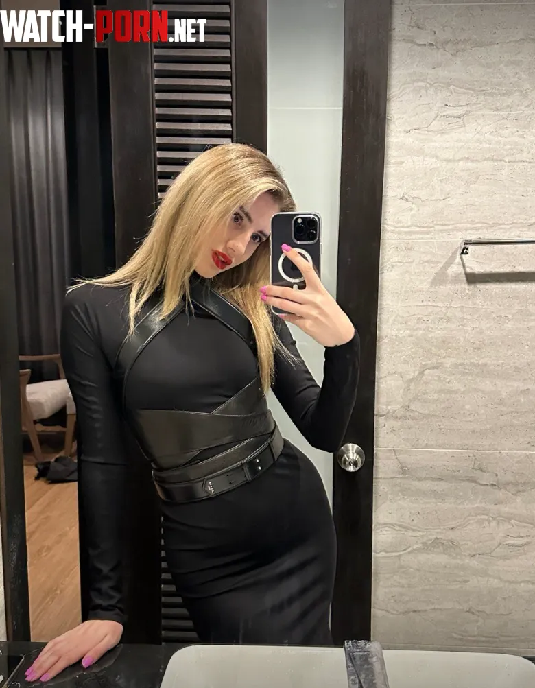 Is this tight enough by AmelyRoseVIP