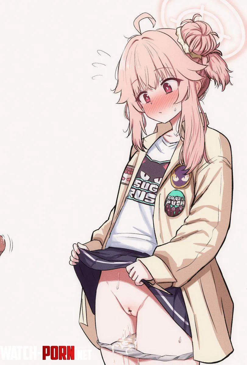 Parting gift before she goes out by Eyrn-