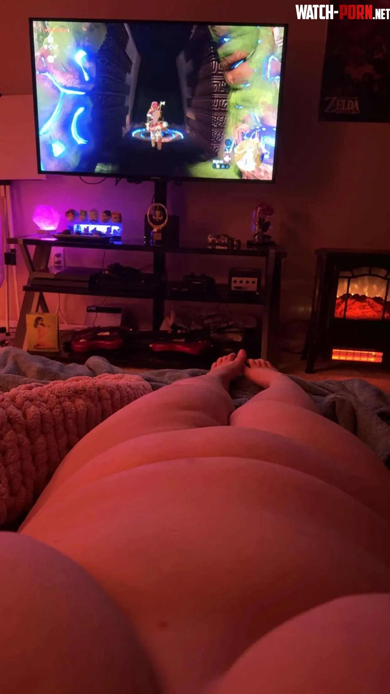 I just need a man that doesn't mind the fact that I like having my belly rubbed while I play video games 🥰 by vistheswitch
