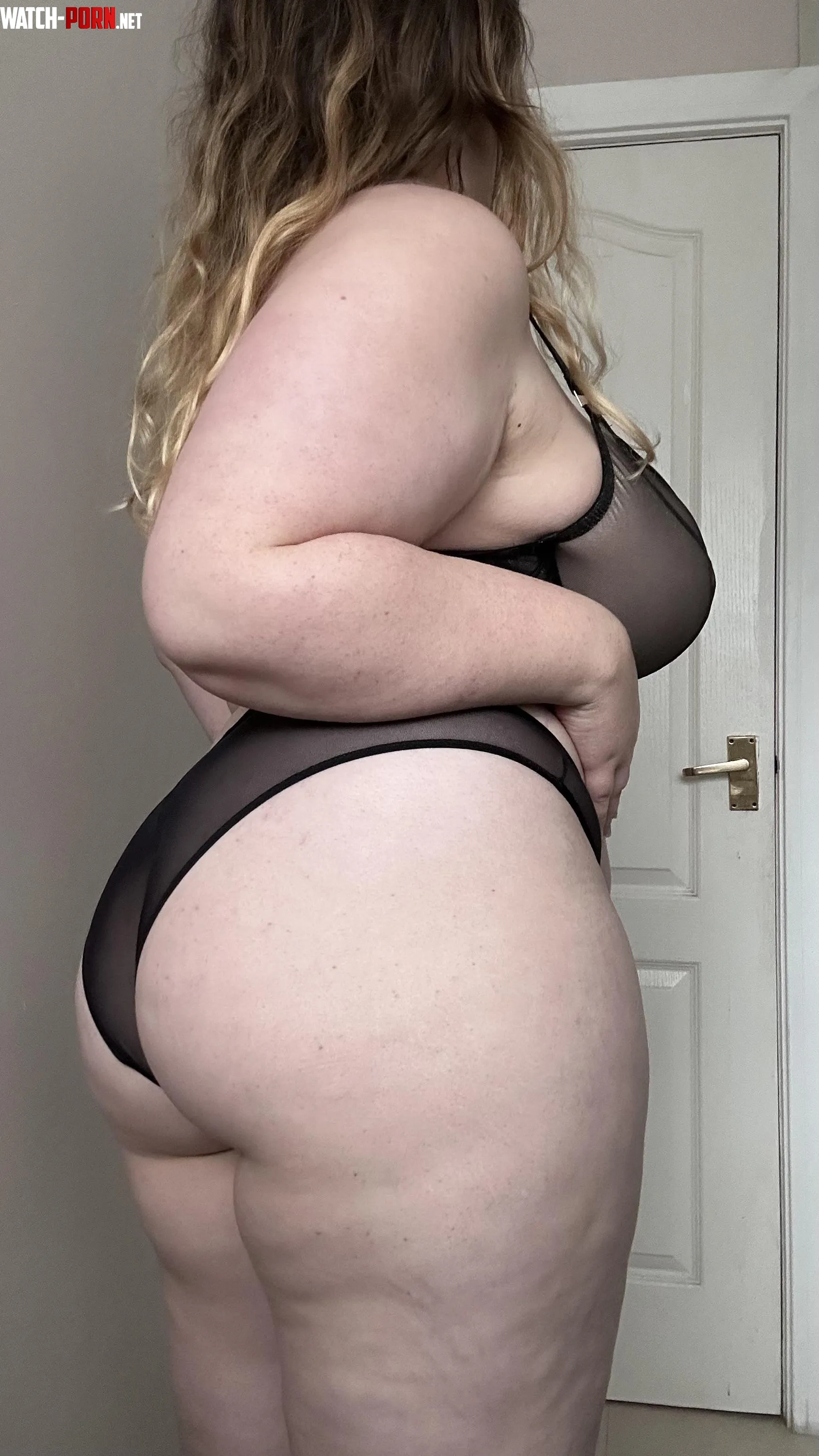 Thicc enough for you? 🖤 by anubisgurl