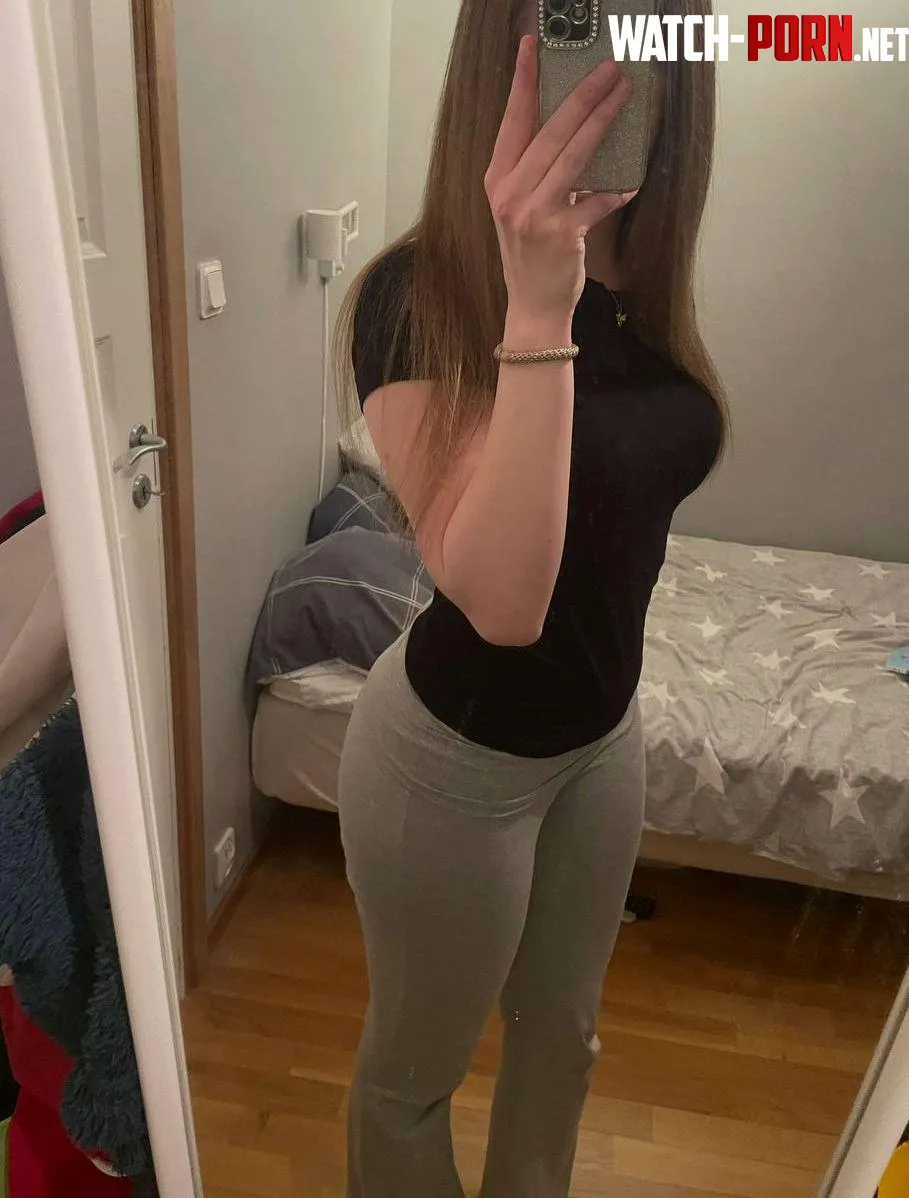 Hade du kunnat knulla en 18 åring? by Realistic_Fruit_7152