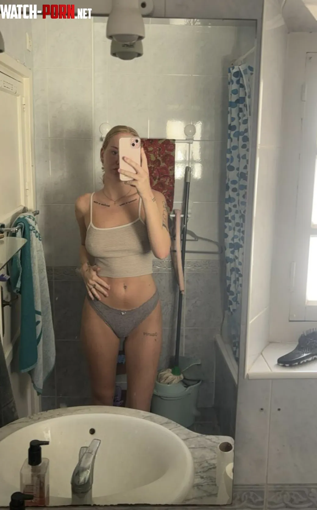 shoppade massa nya underkläder idag, skriv privat så visar jag😈 by DetailNo2276