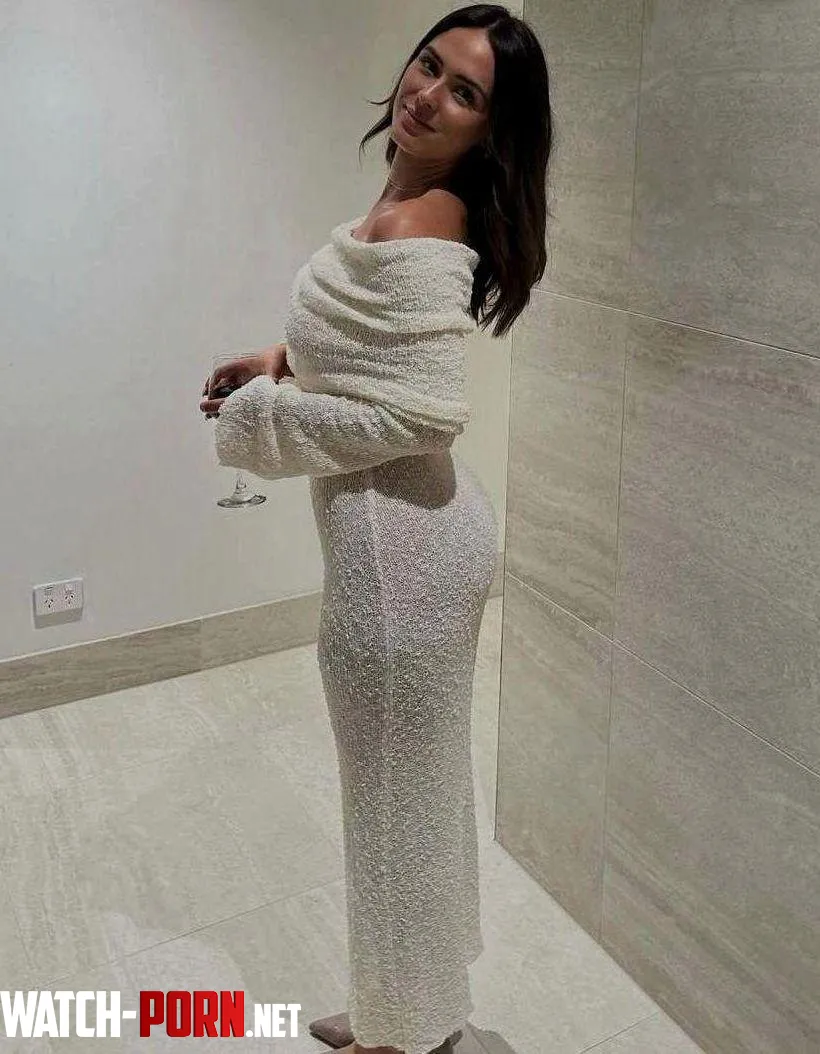 soft look sharp energy by Dry-Sector-7137