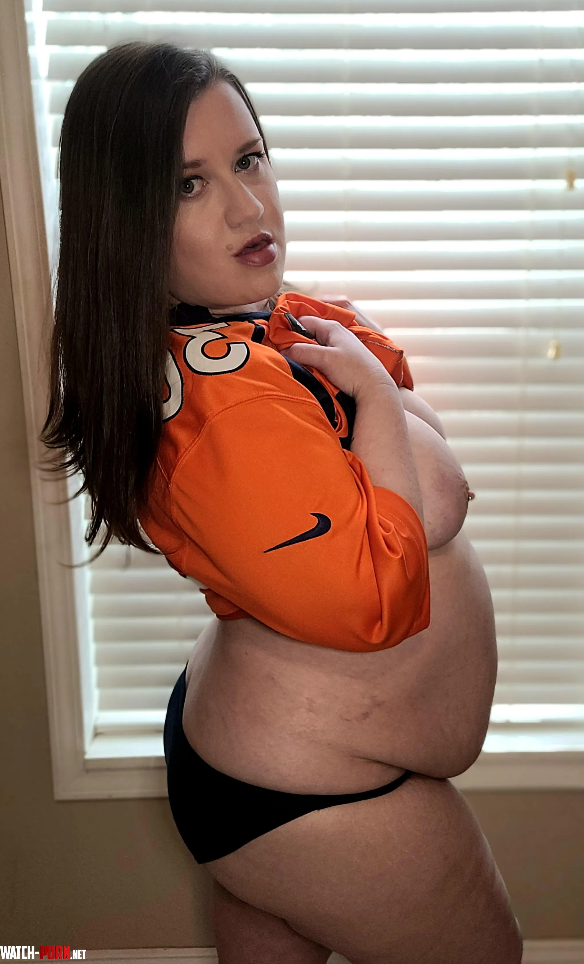 I need a touchdown in my end zone by ava_daru_xxx