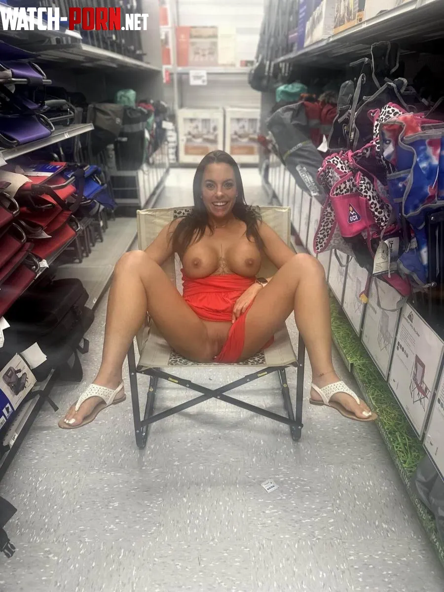 Come Shopping with Me! by Grillandia