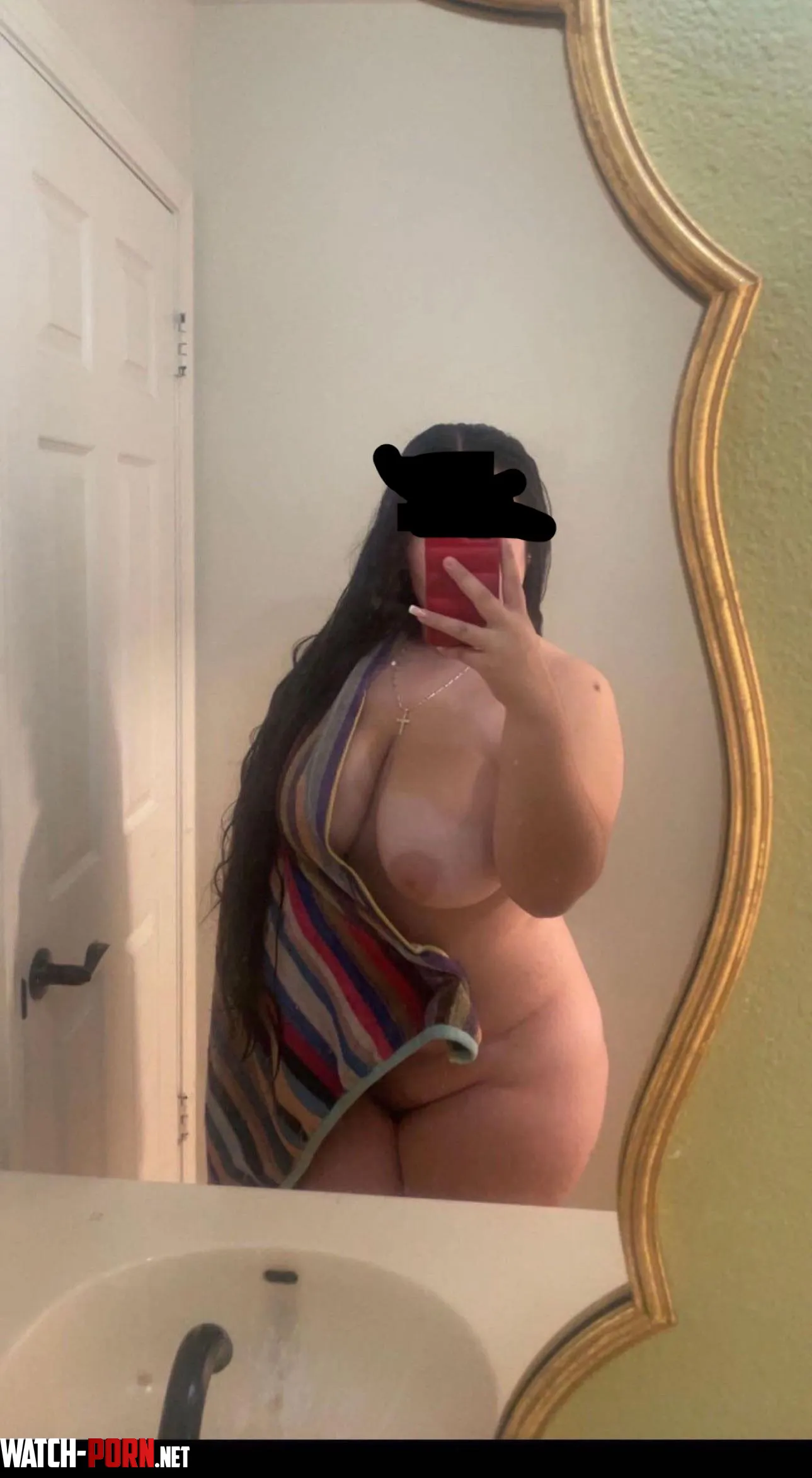 Heyy love older men 19F by vsb____