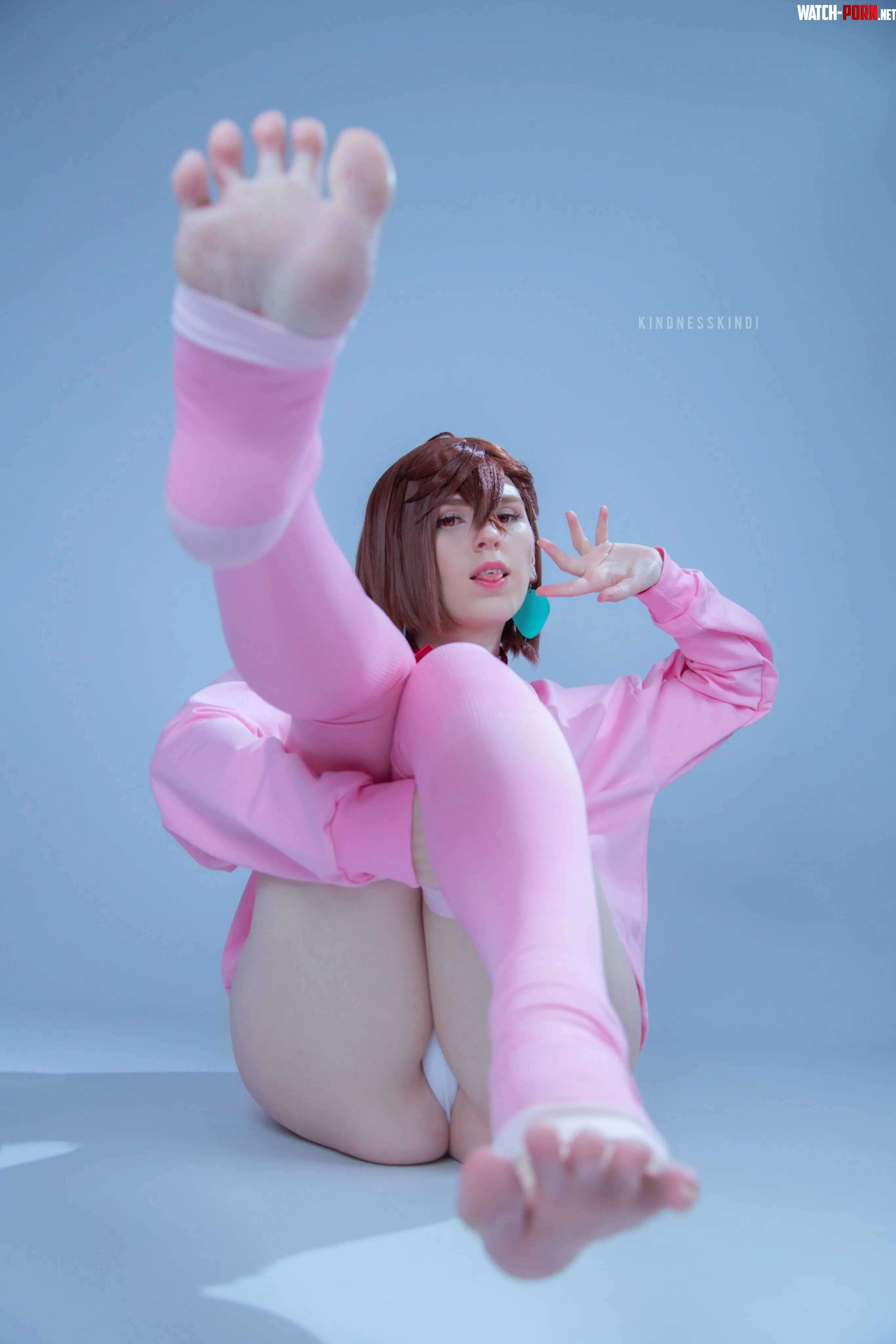 Momo Ayase (KindnessKindi) [Dandadan] by kindnesskindi