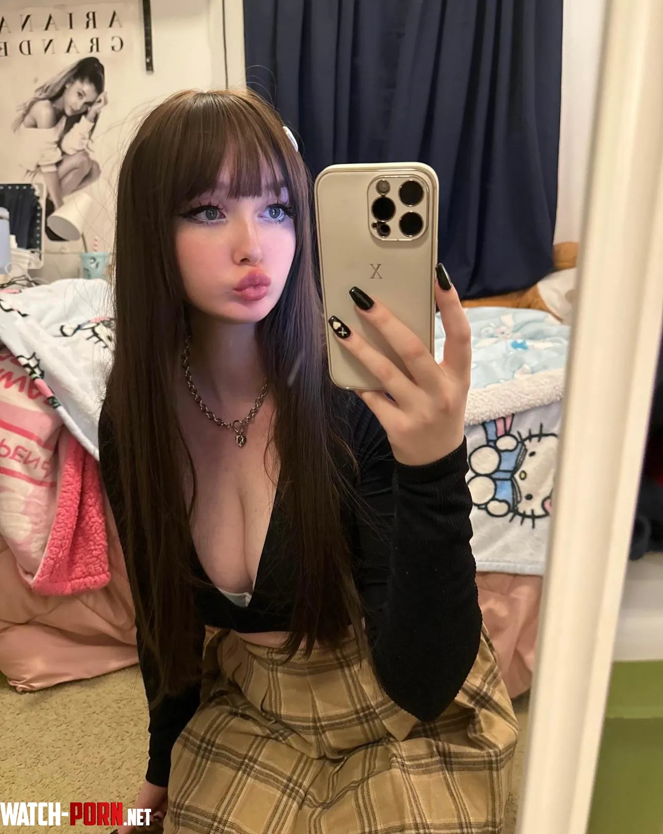 i want u to ruin my calm thoughts :3 by petiteschoolgirlxo