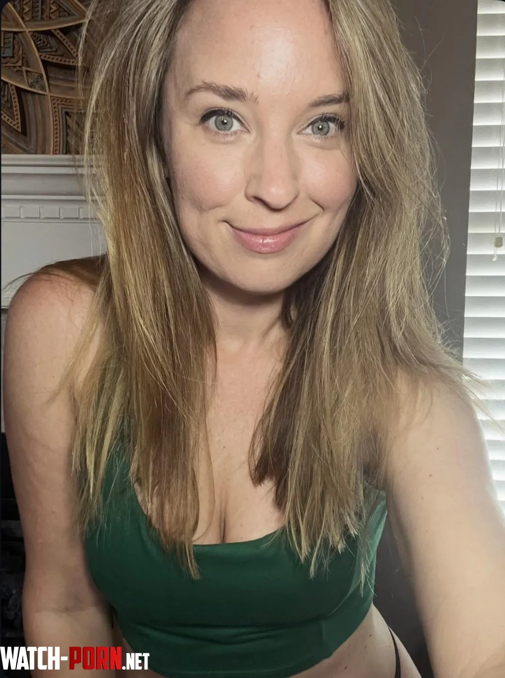 Come get snowed in with me by lyric_in_my_head