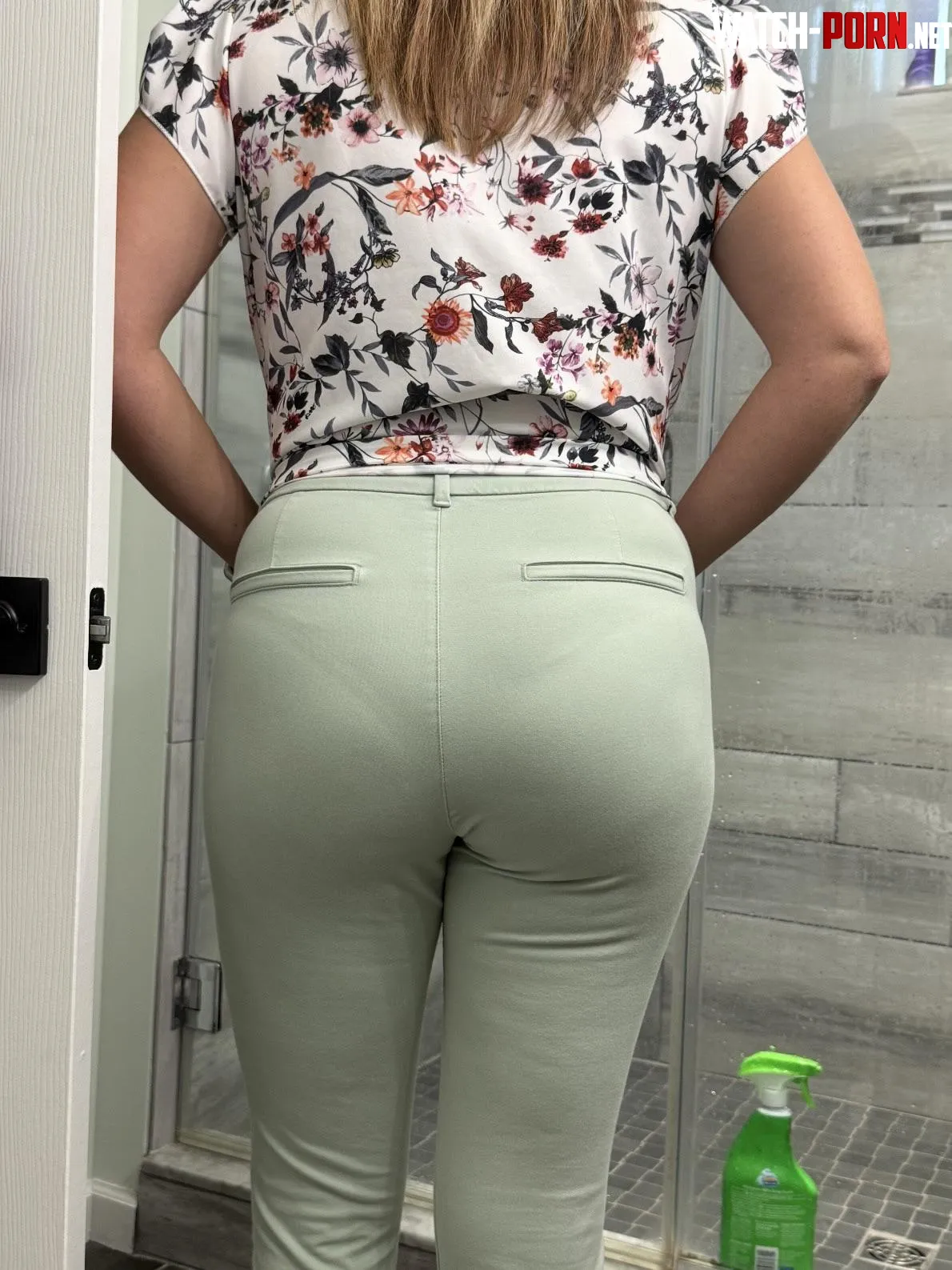 I think seeing my panty lines would make you hard at work by redfox1075