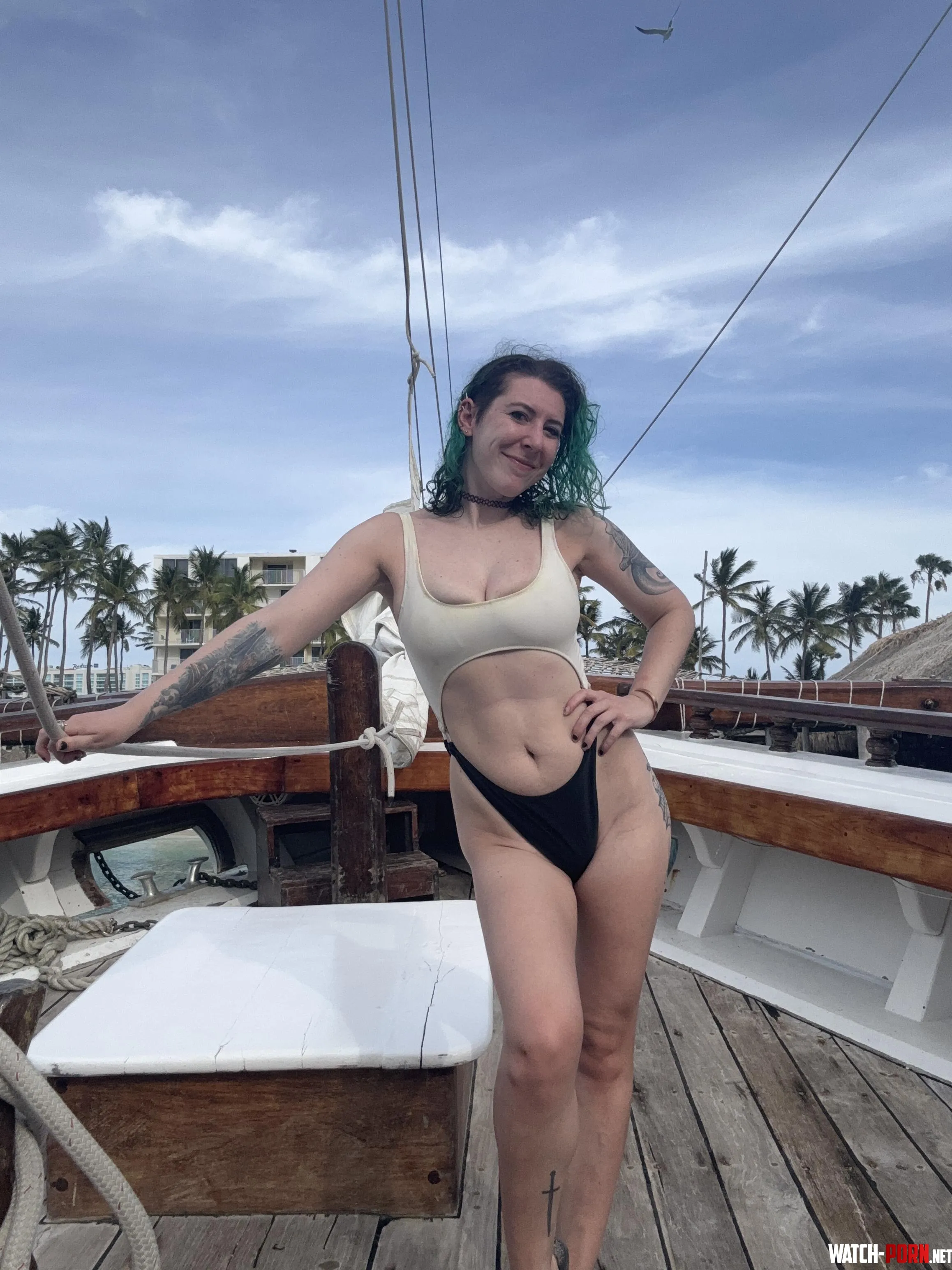 Perfect proportions by sirenskiss3