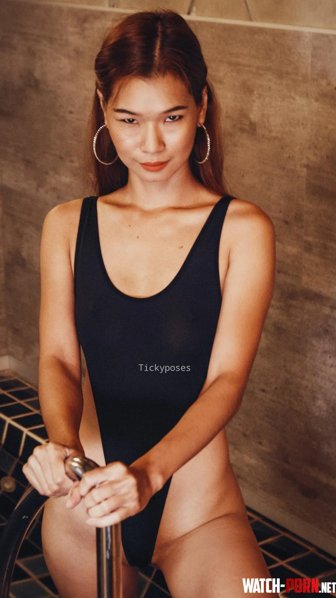 Quiet moment in black by Tickyposes