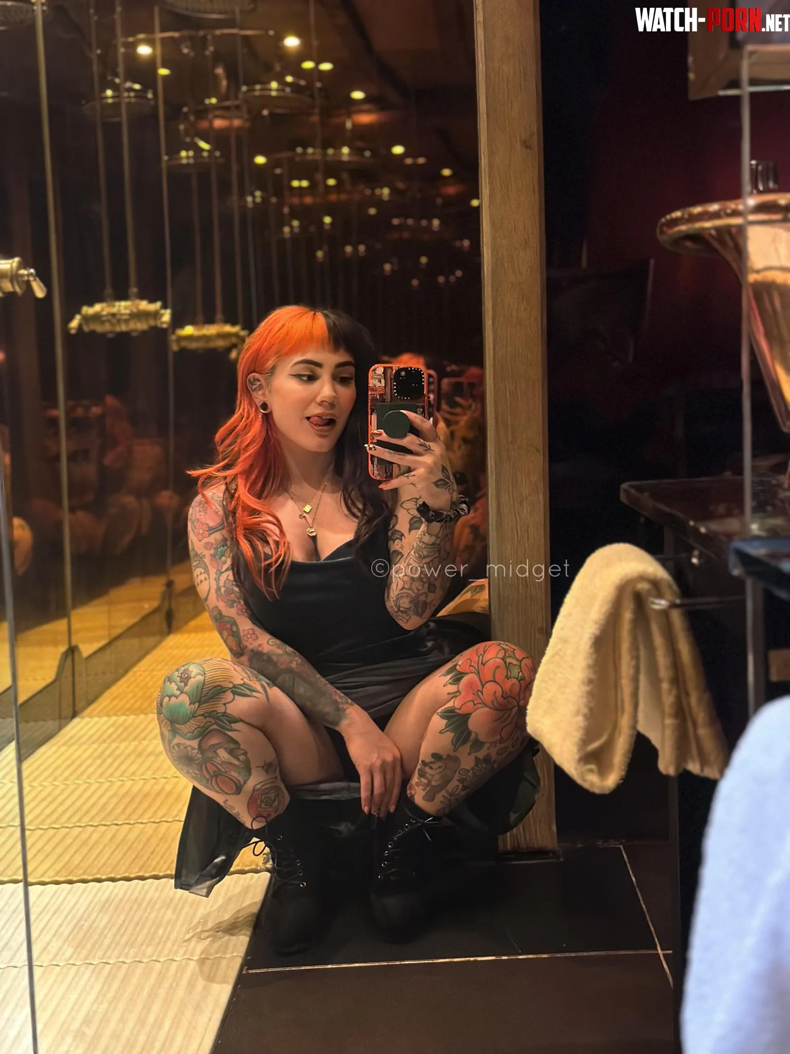 I love sending cheeky selfies by power_midget