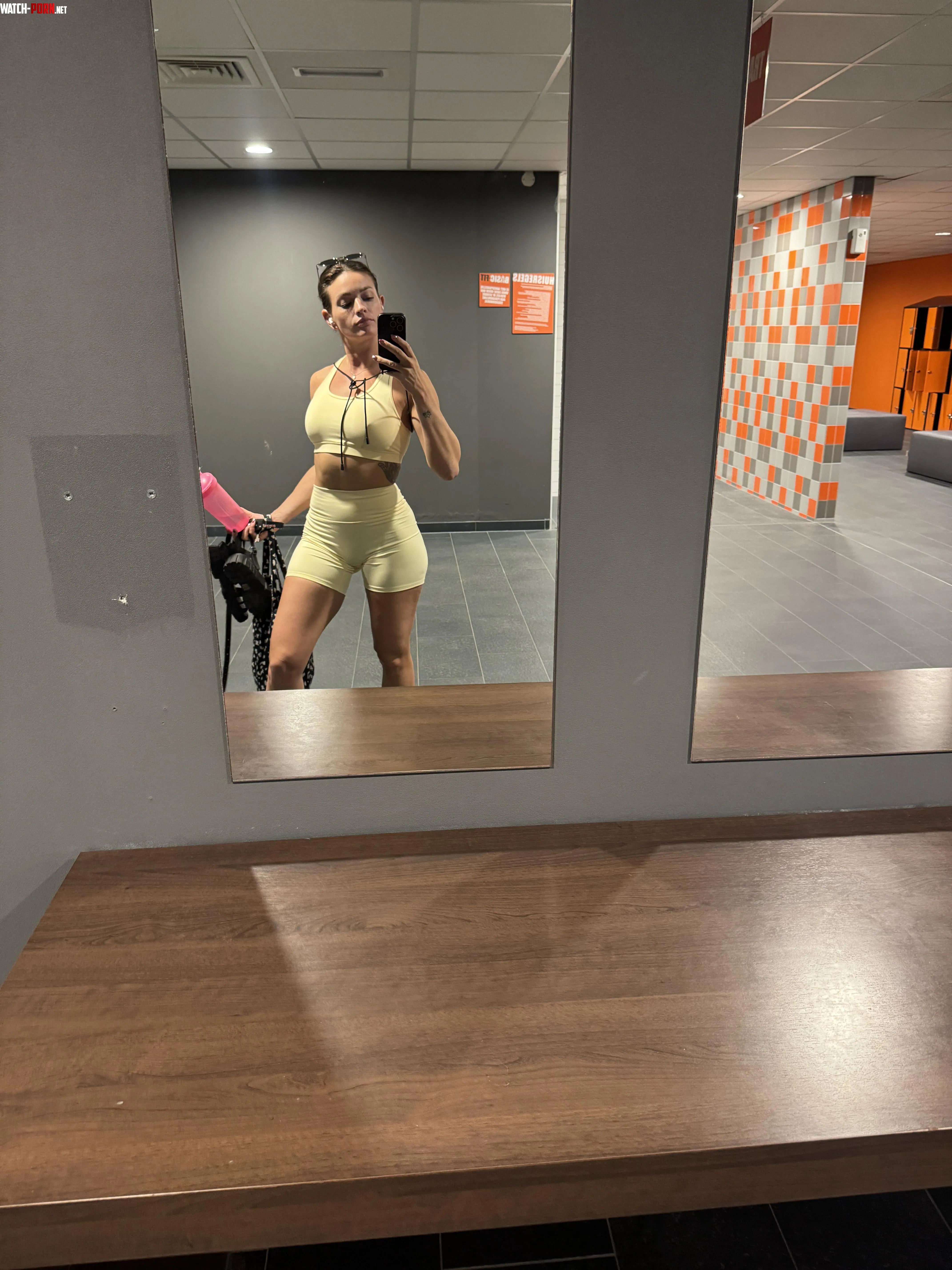 Today’s workout look by BlushPoke