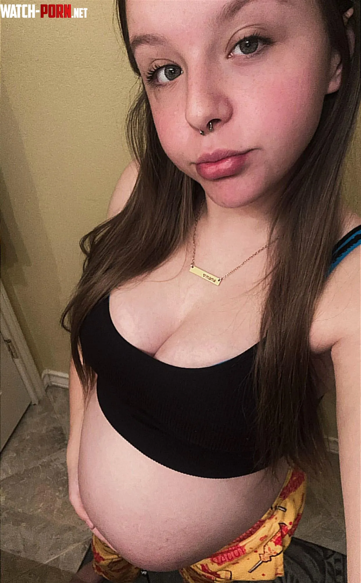 I love pregnant selfies  throwback by cassieonlyxo