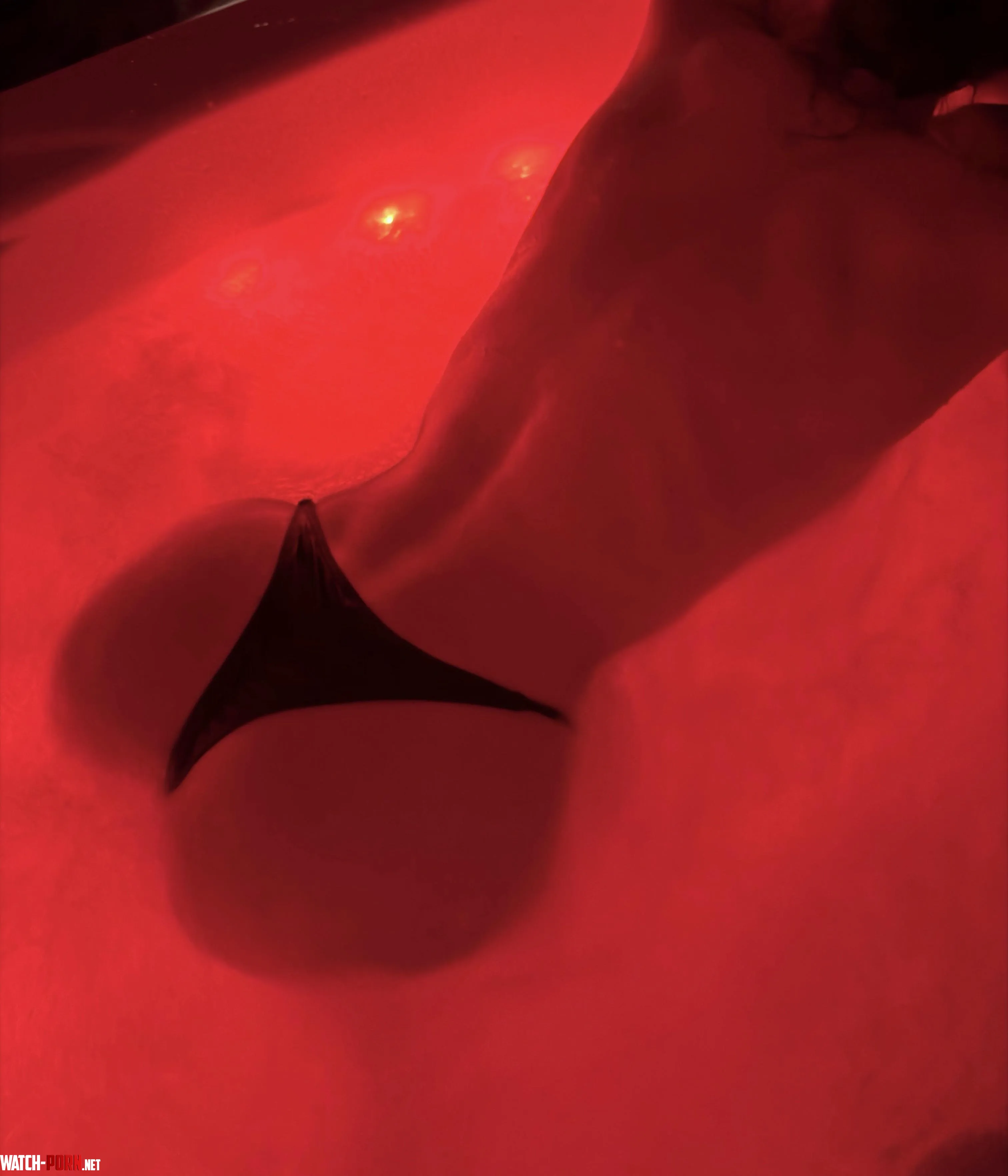 The jacuzzi relaxes me, but it's getting to monsieur 🔥 by Atelier_Photo