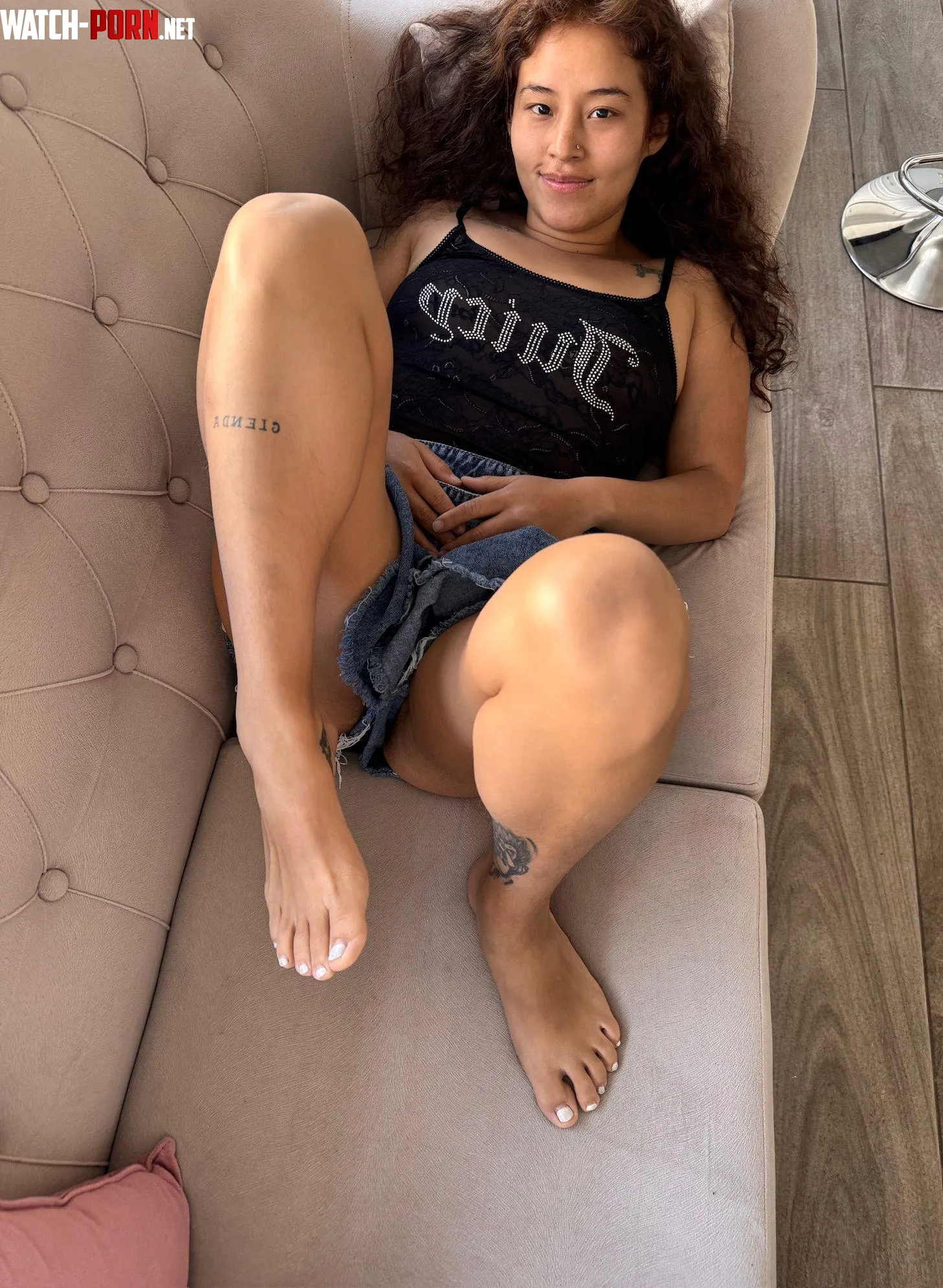 My brown legs are so soft and pretty by ScarlettsJournal