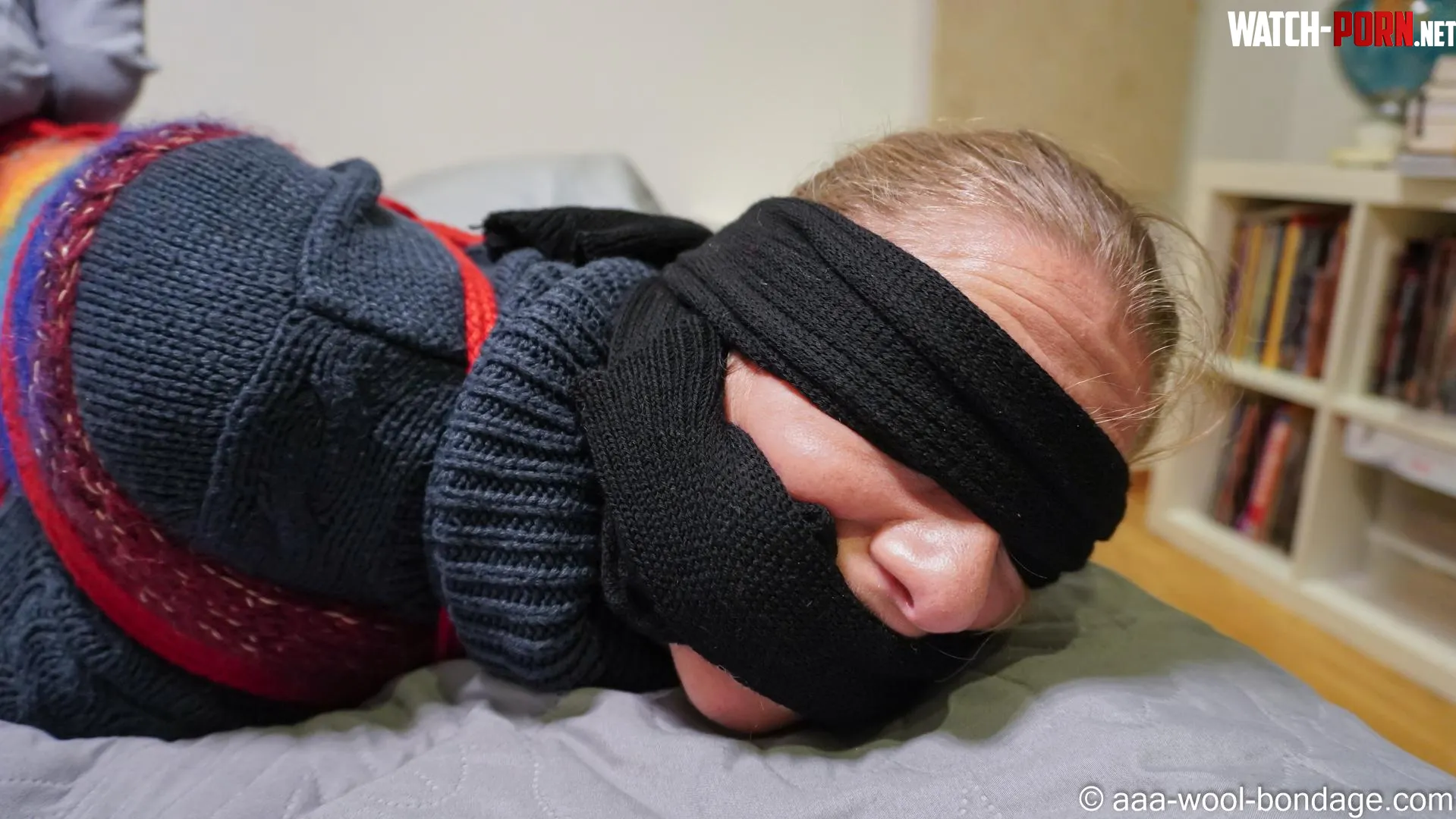 She can't see it coming. by fun_and_games123