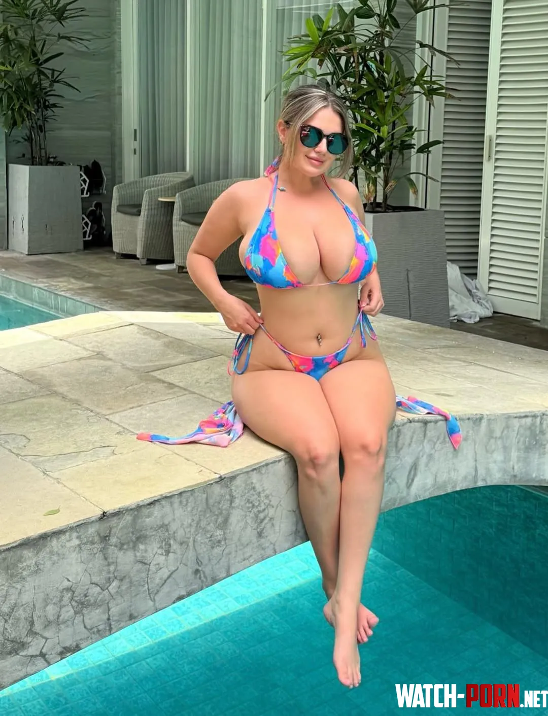 Dang by Bagelsontoast