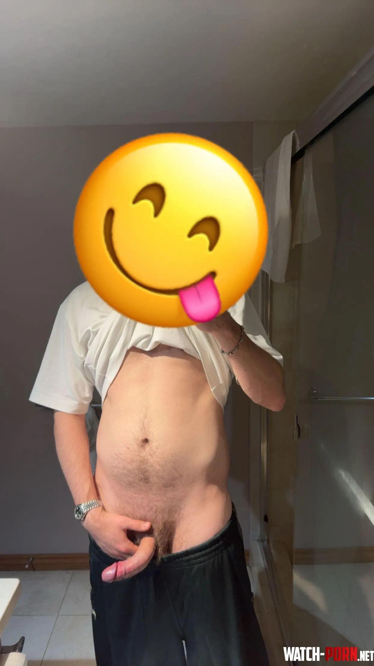 feeling (m)yself by ButteryDesire