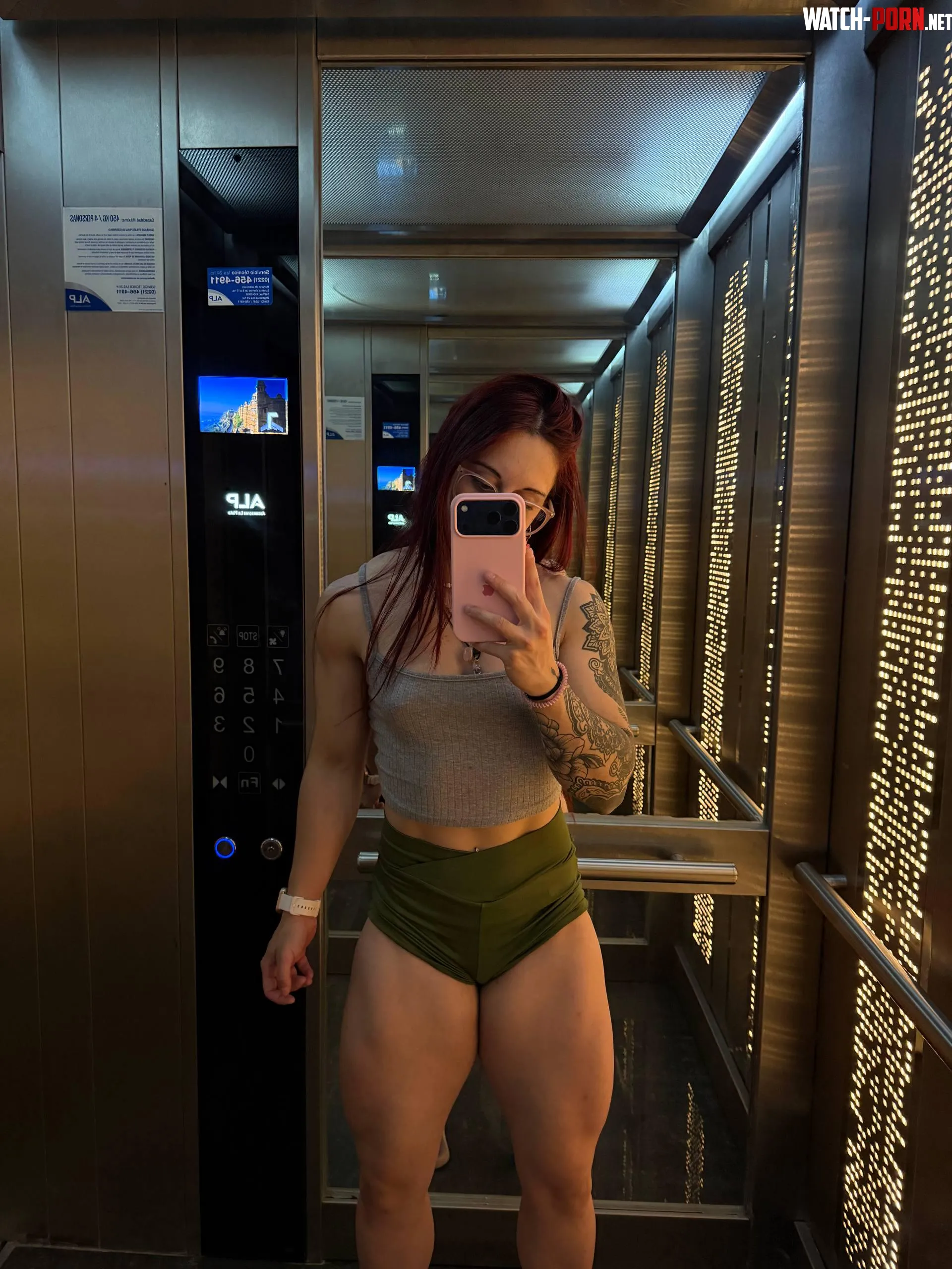 Confidence looks good on me by chezypretty