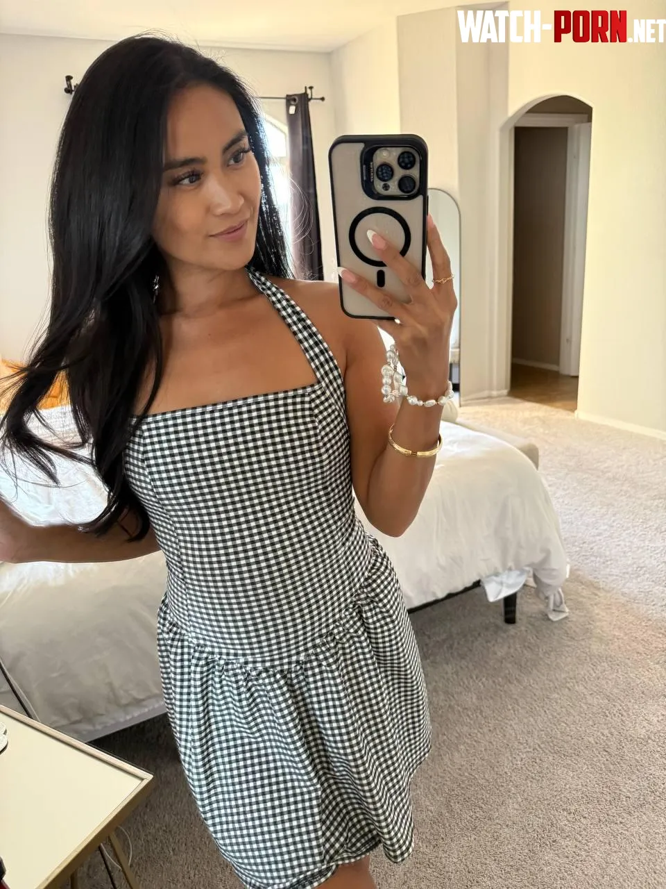 Tasteful tease, always by sunshineonlyxo