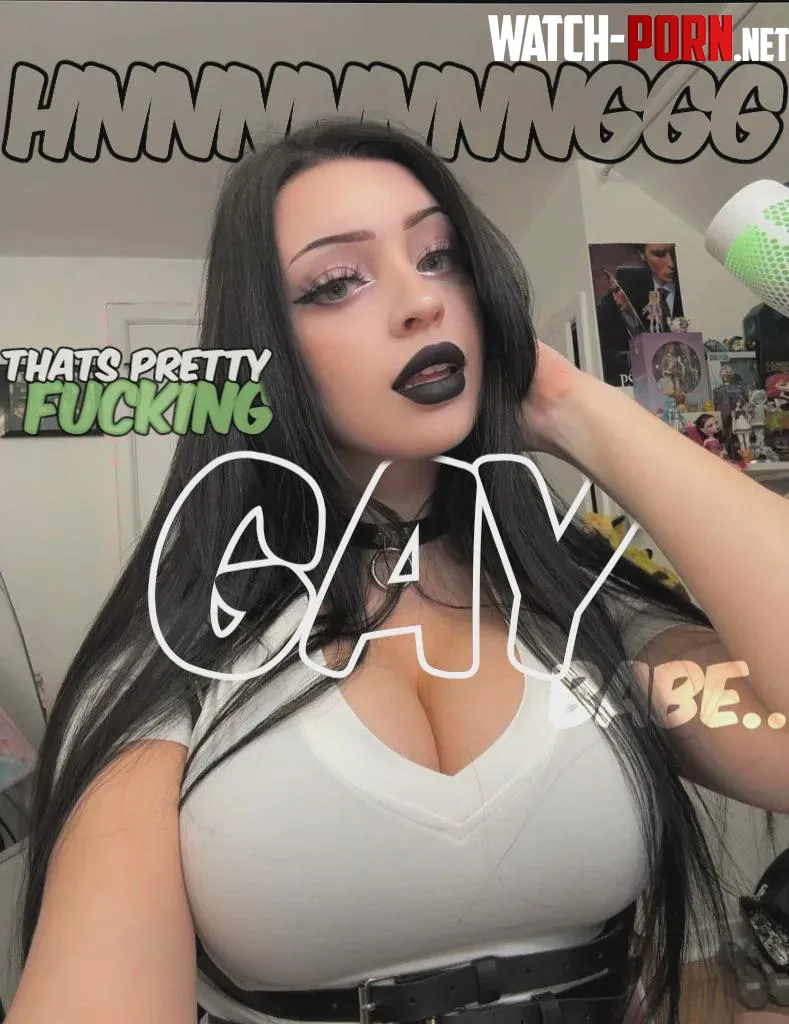 You didn't leave aaany 👀💚 by StefHipari