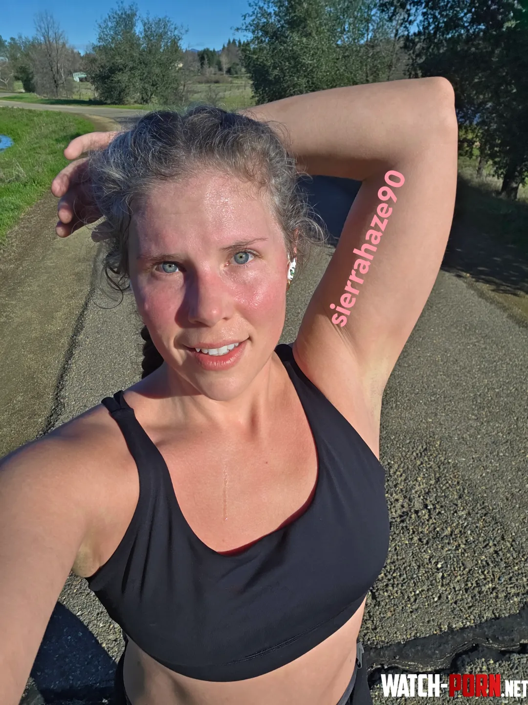 Dripping on a run by sierrahaze90