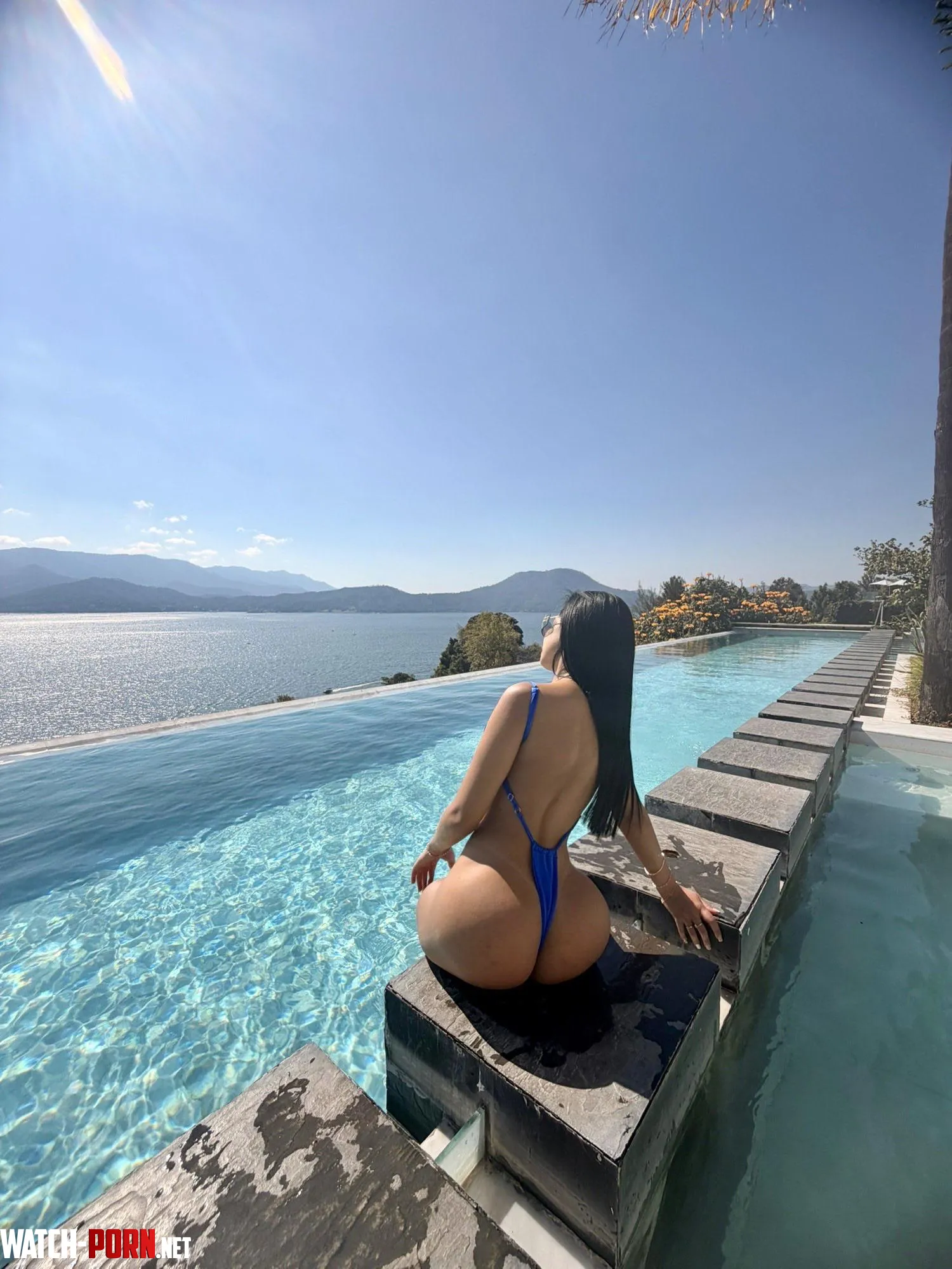 Divorced and horny!, do i look the part ? by No-Serve-439