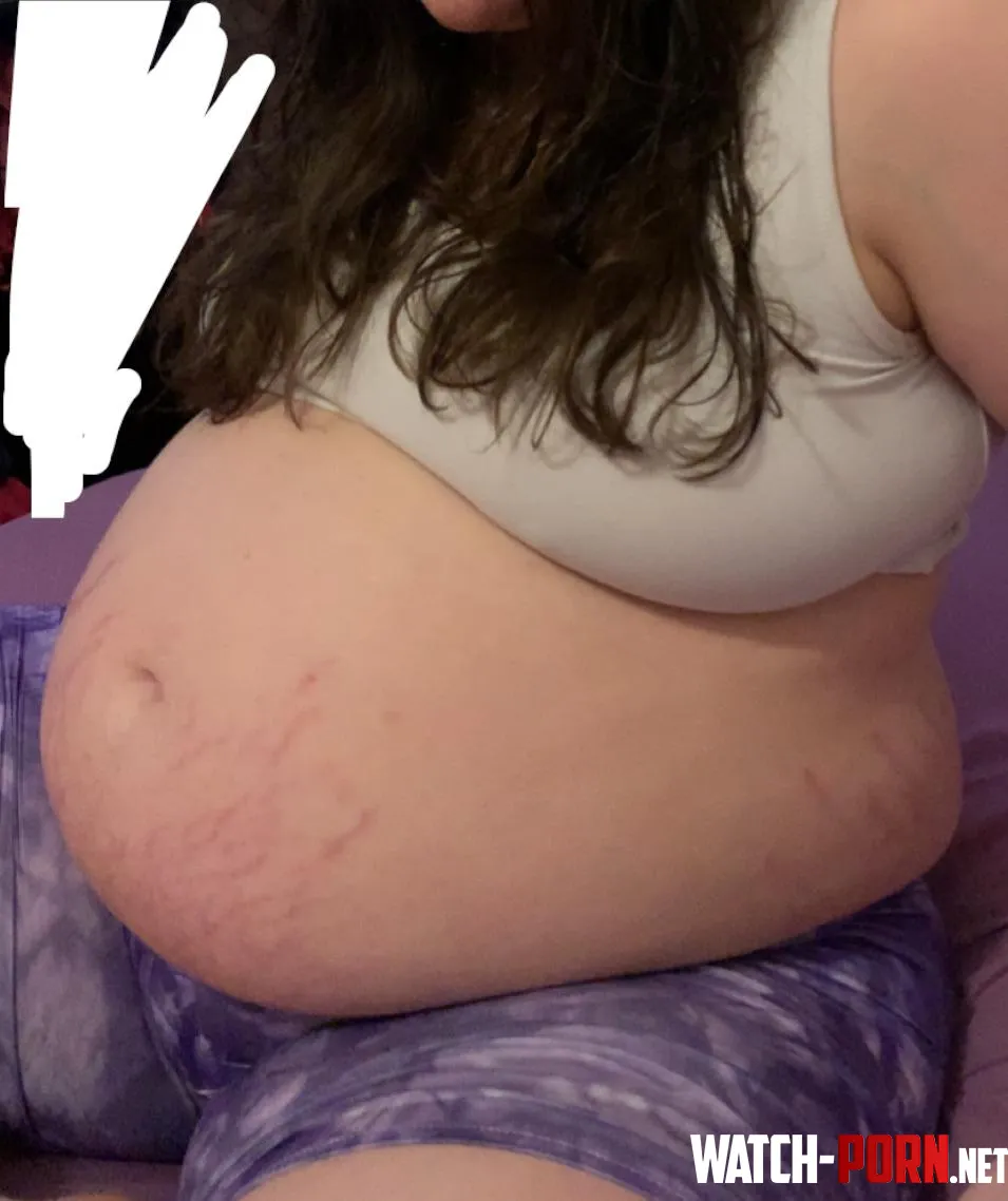 Big addicted e-whore by bra1nr0tt3np1ggy