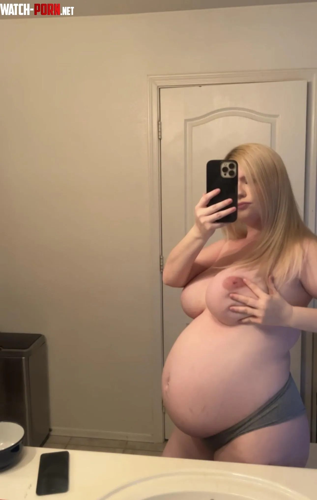 Would you give a 9 month preggo like me a chance? by thatgirlbrandii