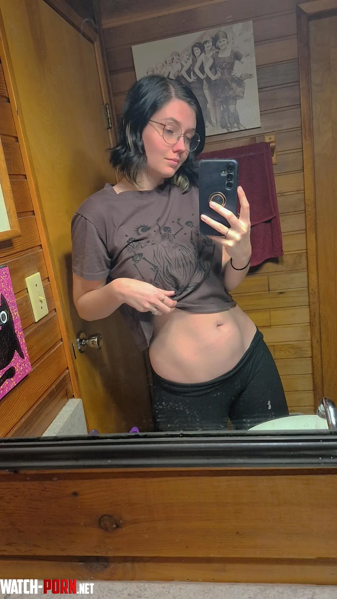 Thrifted this crop top 👌 by Jess_Rabbit6162