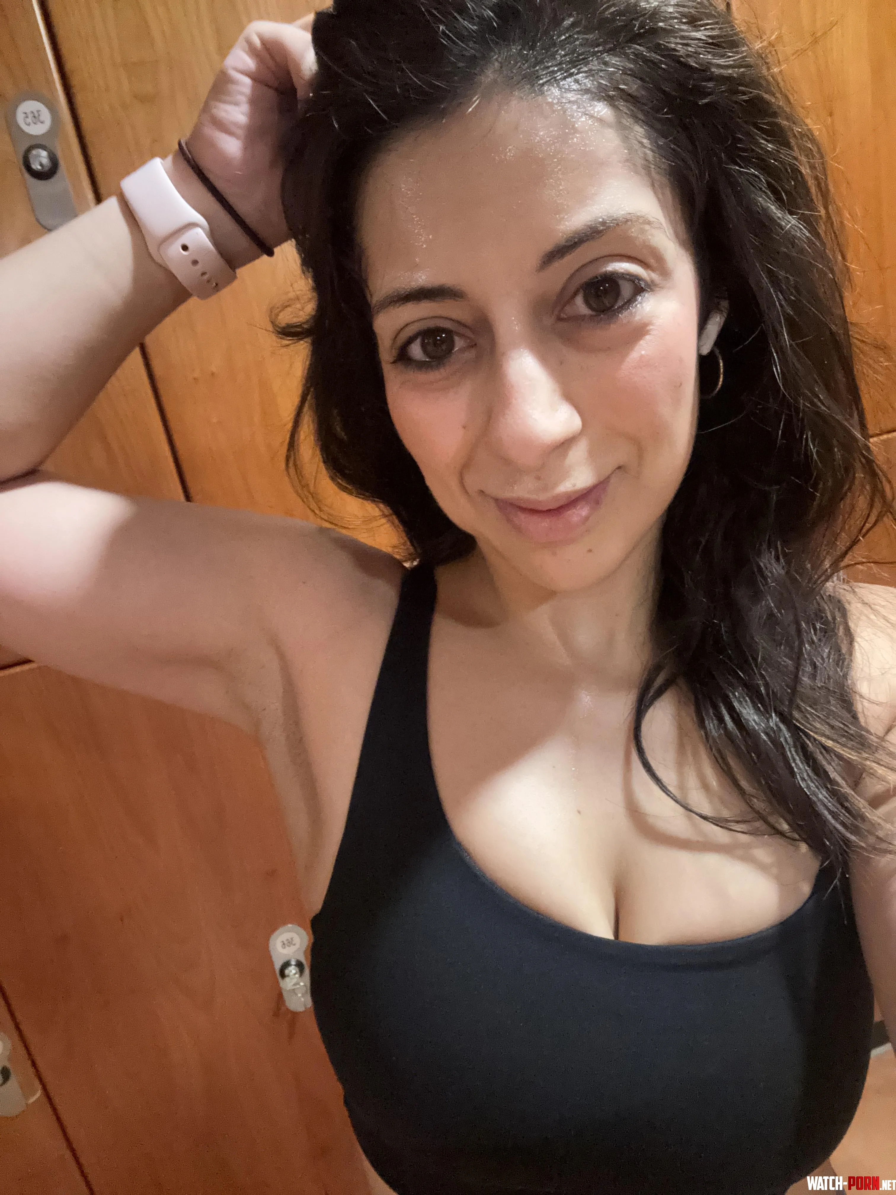 Sweaty head to toe by K-muscleofmummy