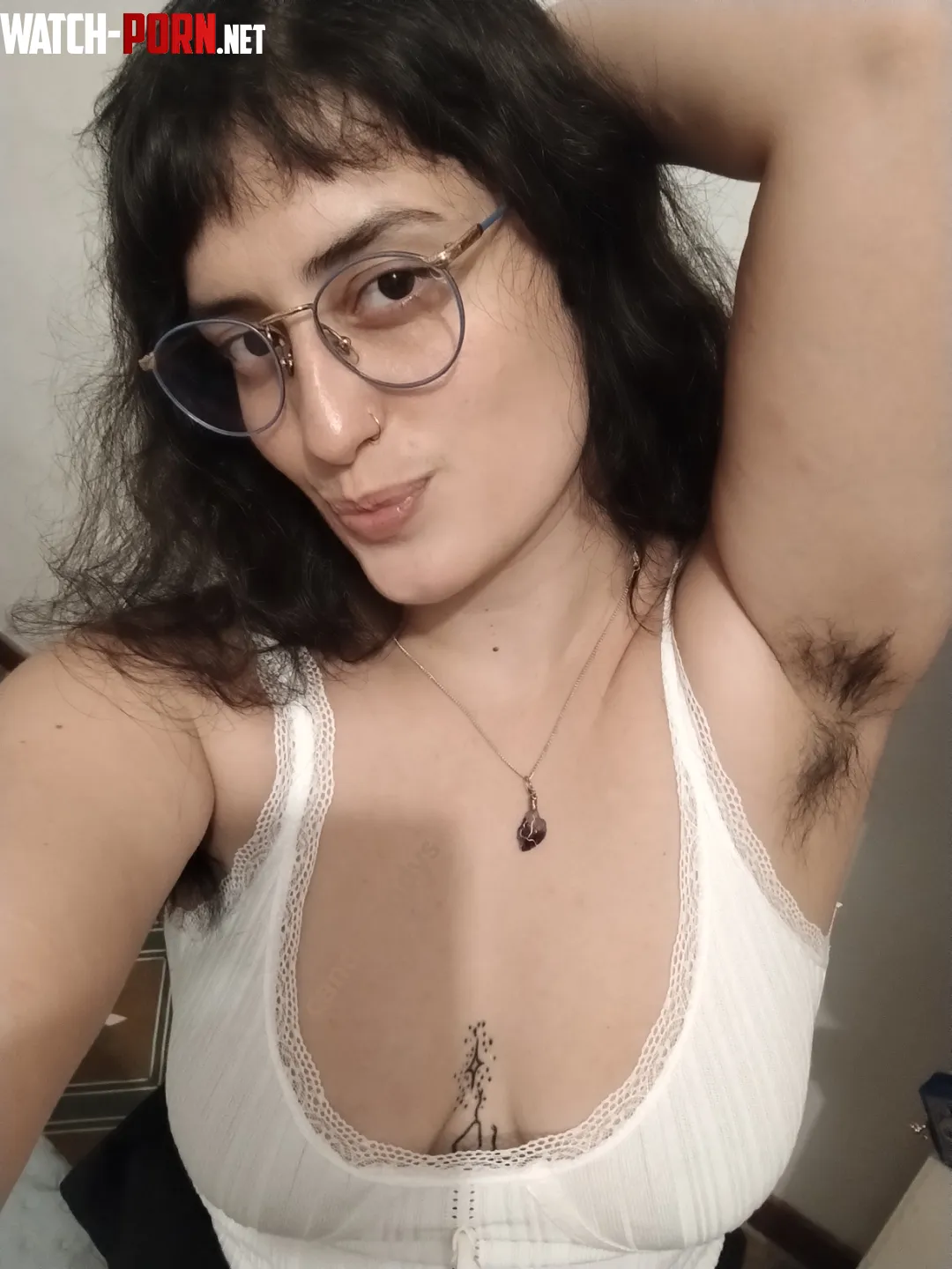 Smelling intensely musky✿ by candecandys