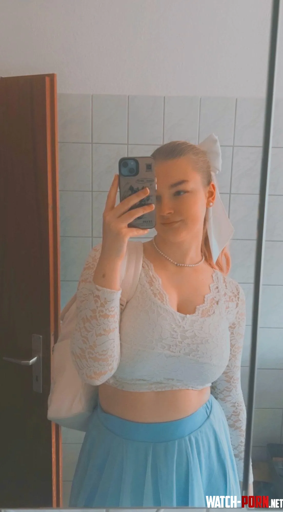 Teenager with great tits by KissOfRogue