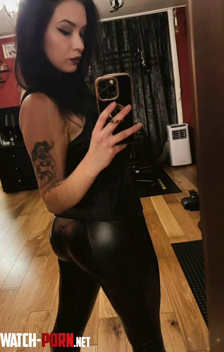 Slipped into something dangerous 😈 by crazycatladyyx