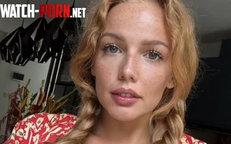 Who is she? by MassiveEchidna9017