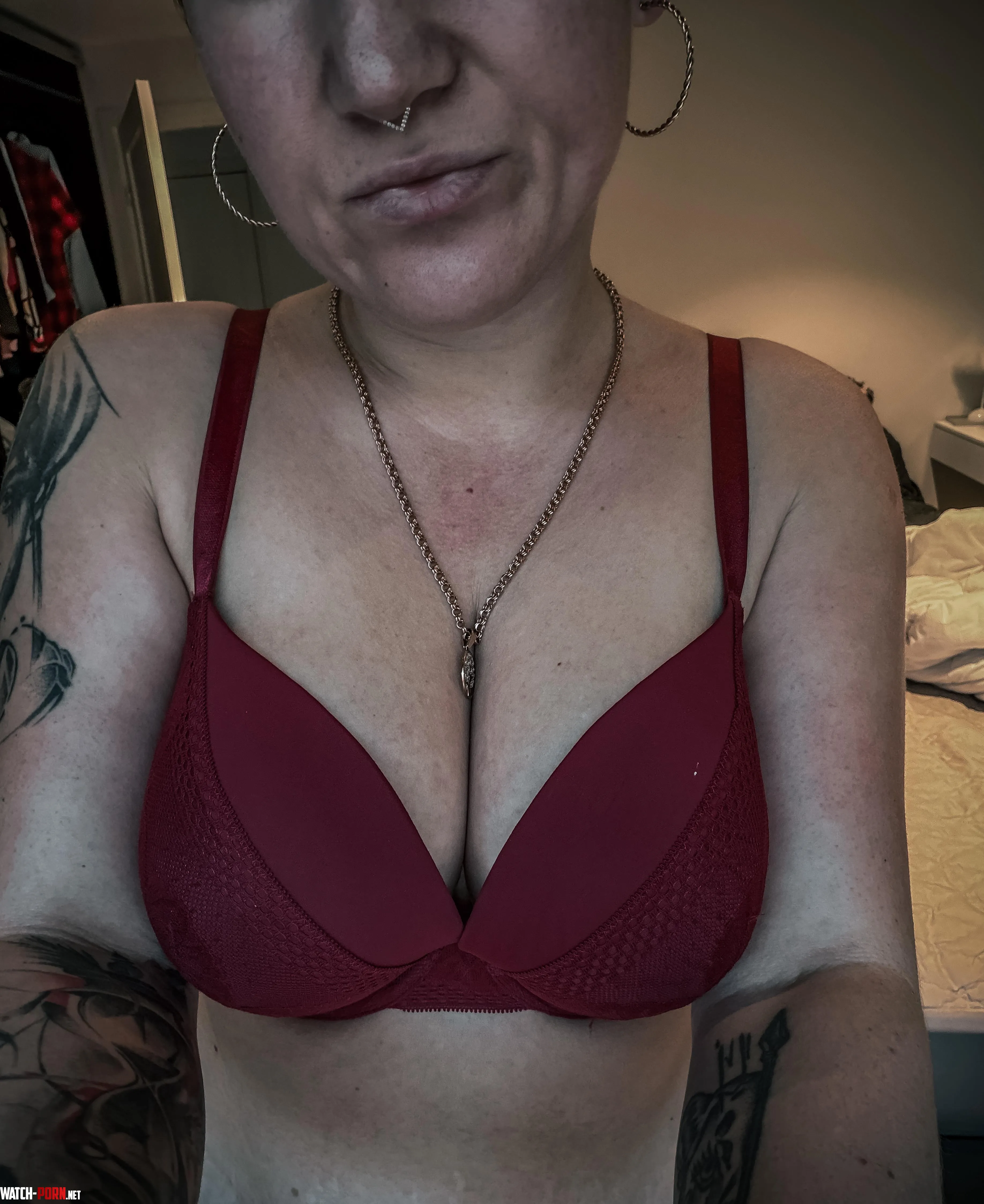 Let me kiss you by Angelfromheavenn_