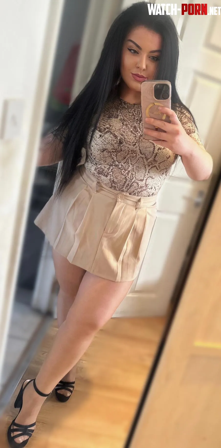 does this outfit actually work or am I overthinking it by Possible_System5109