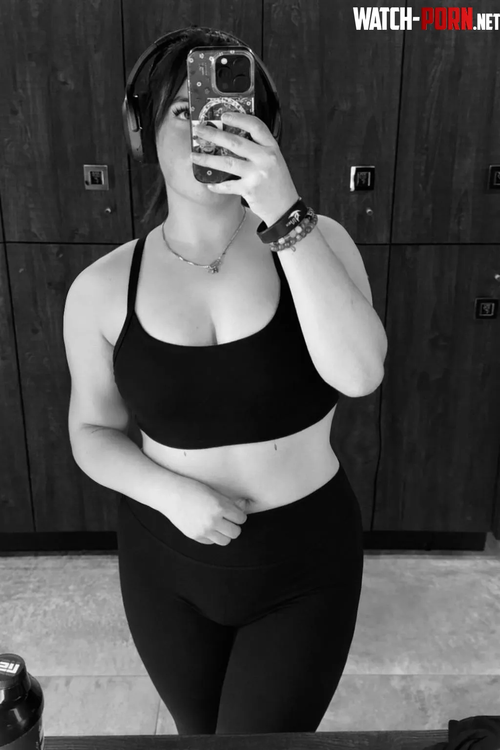 Just ur typical gym girl 😘 by elaine__hn