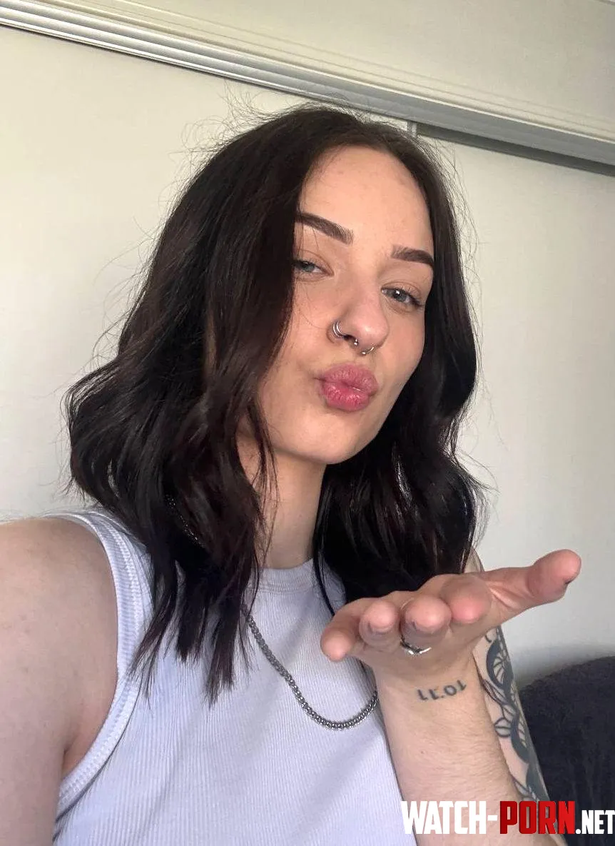 Natural reaction by mochacaramela